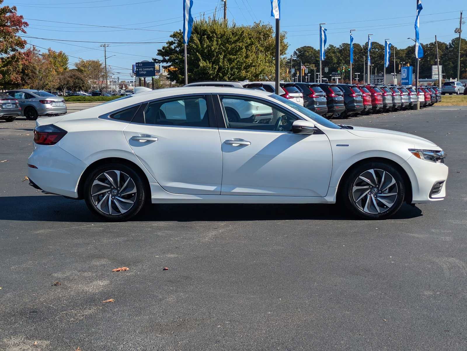 2021 Honda Insight Touring 10