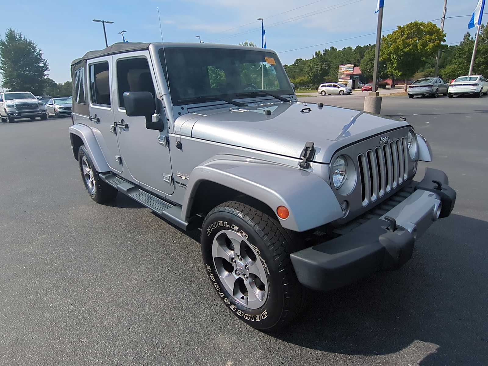 2016 Jeep Wrangler Unlimited Sahara 2