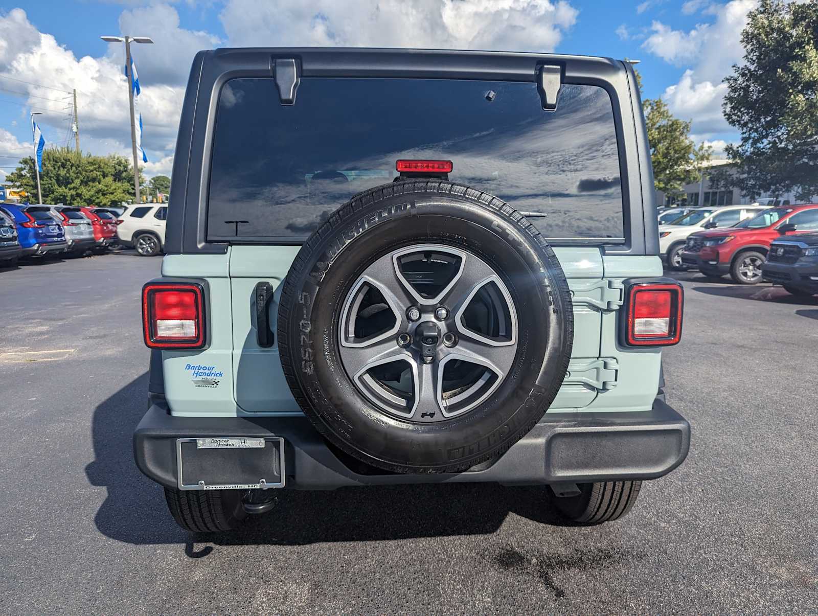 2023 Jeep Wrangler Sport S 8