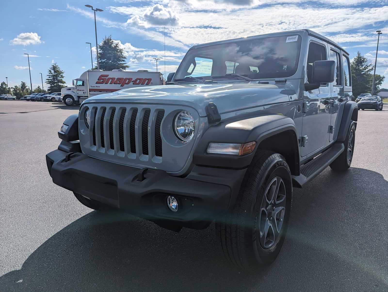 2023 Jeep Wrangler Sport S 5