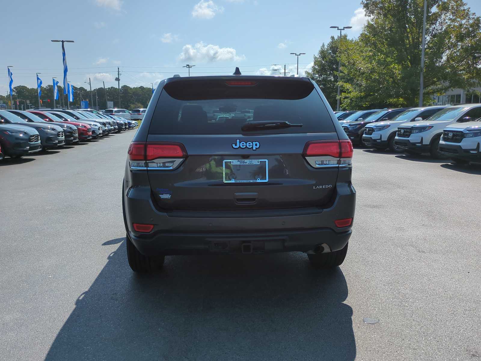 2021 Jeep Grand Cherokee Laredo X 8