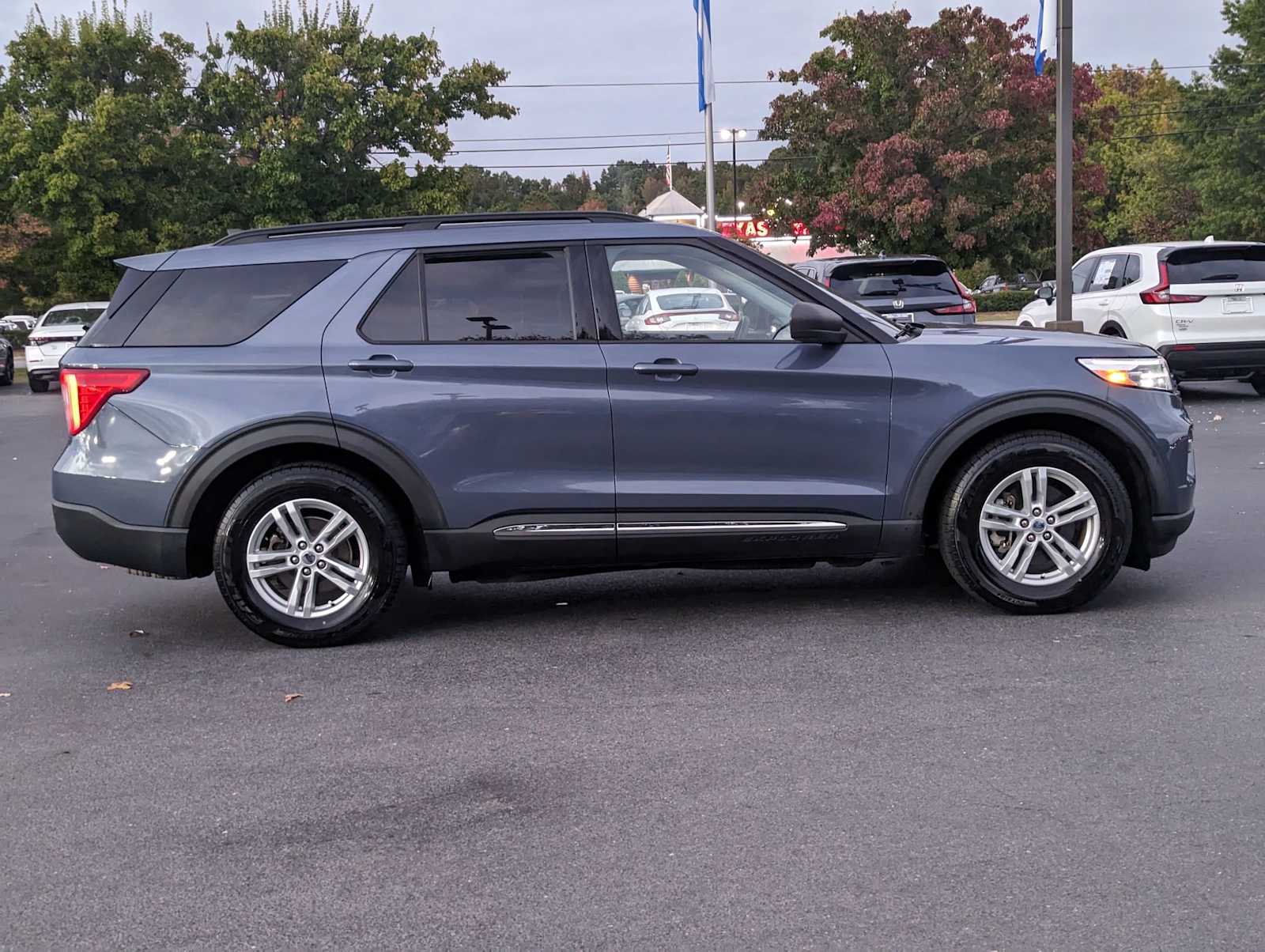 2021 Ford Explorer XLT 11