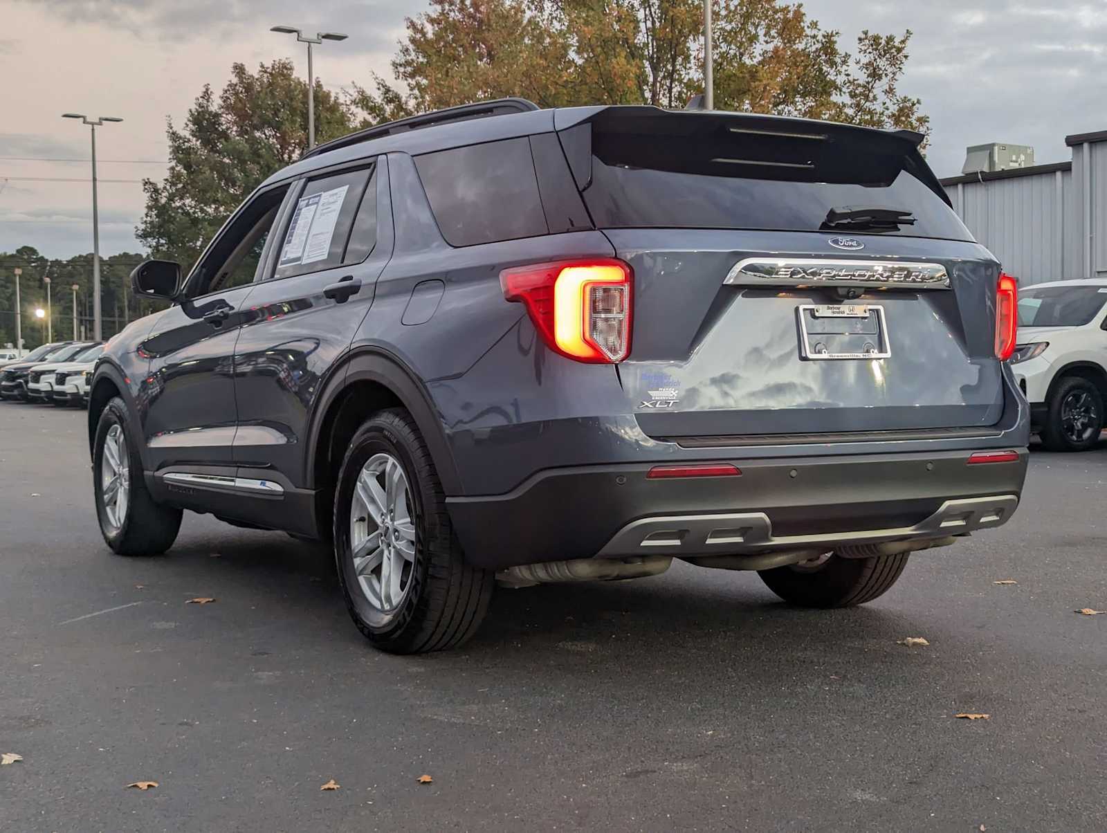 2021 Ford Explorer XLT 8