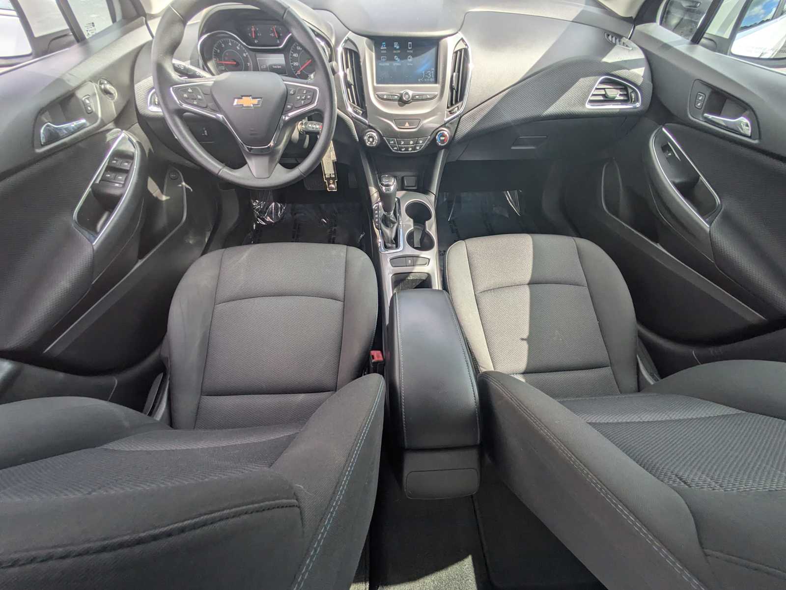 2016 Chevrolet Cruze LT 26