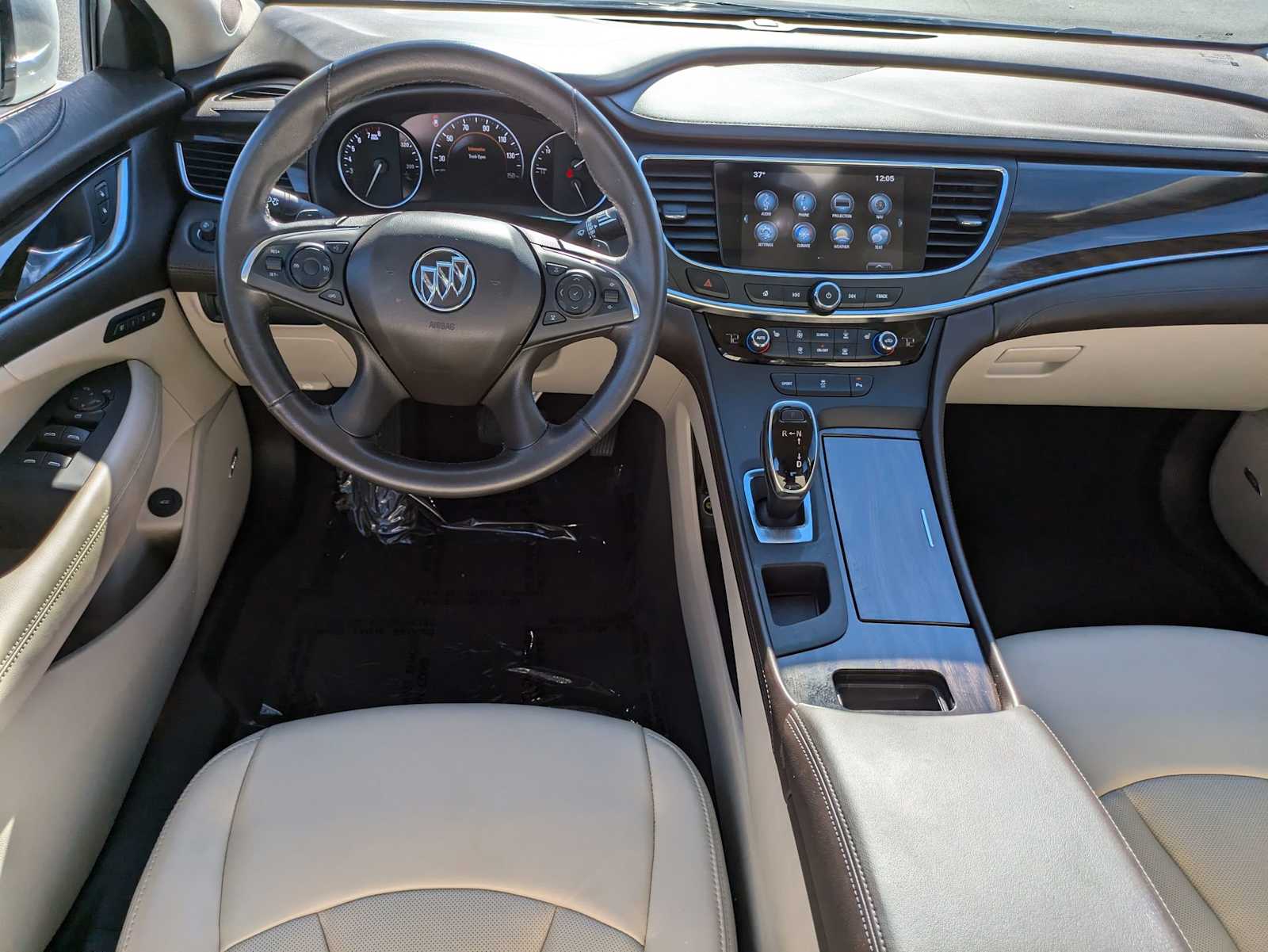 2017 Buick LaCrosse Essence 27