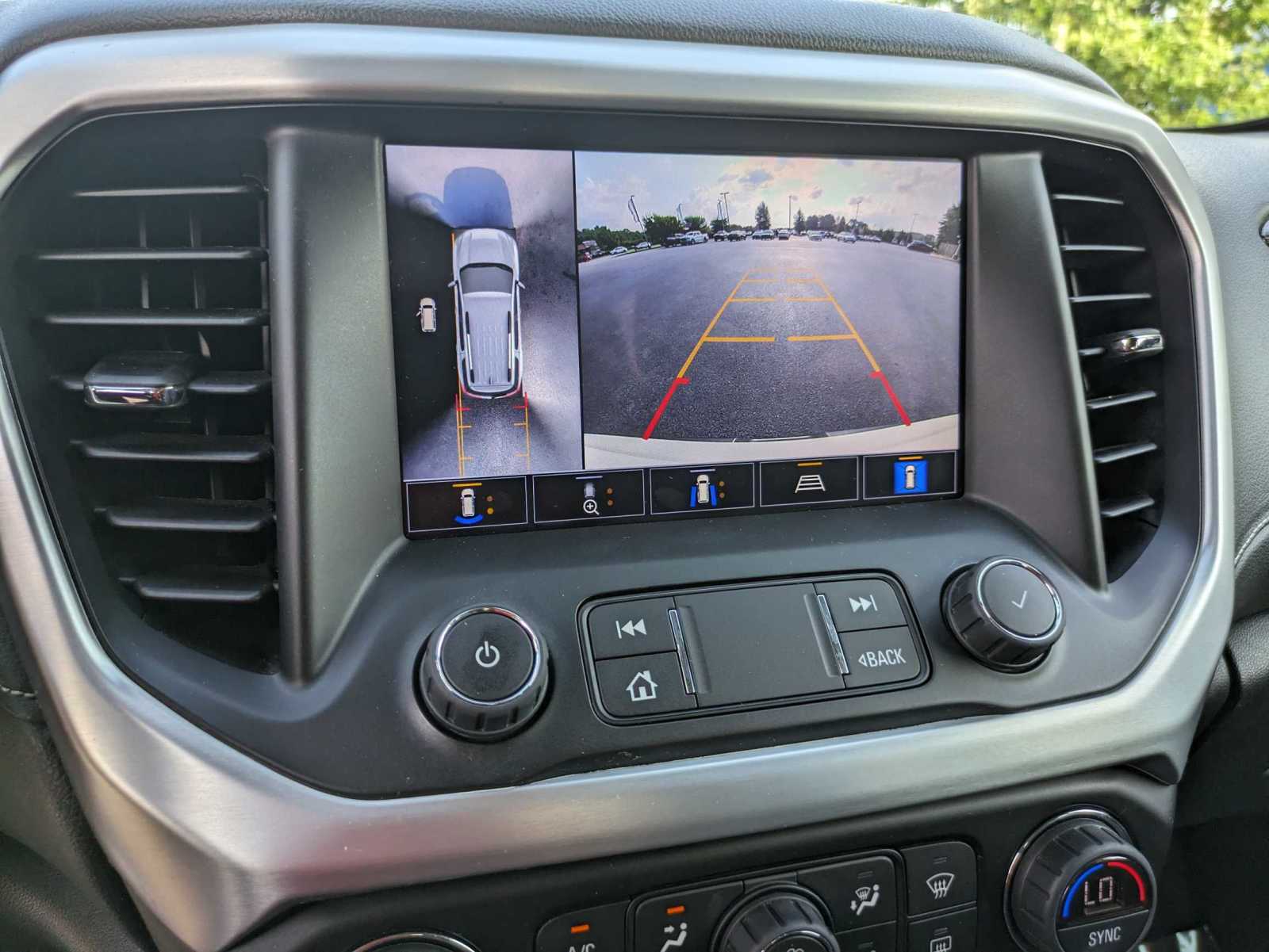 2021 GMC Acadia SLT 24