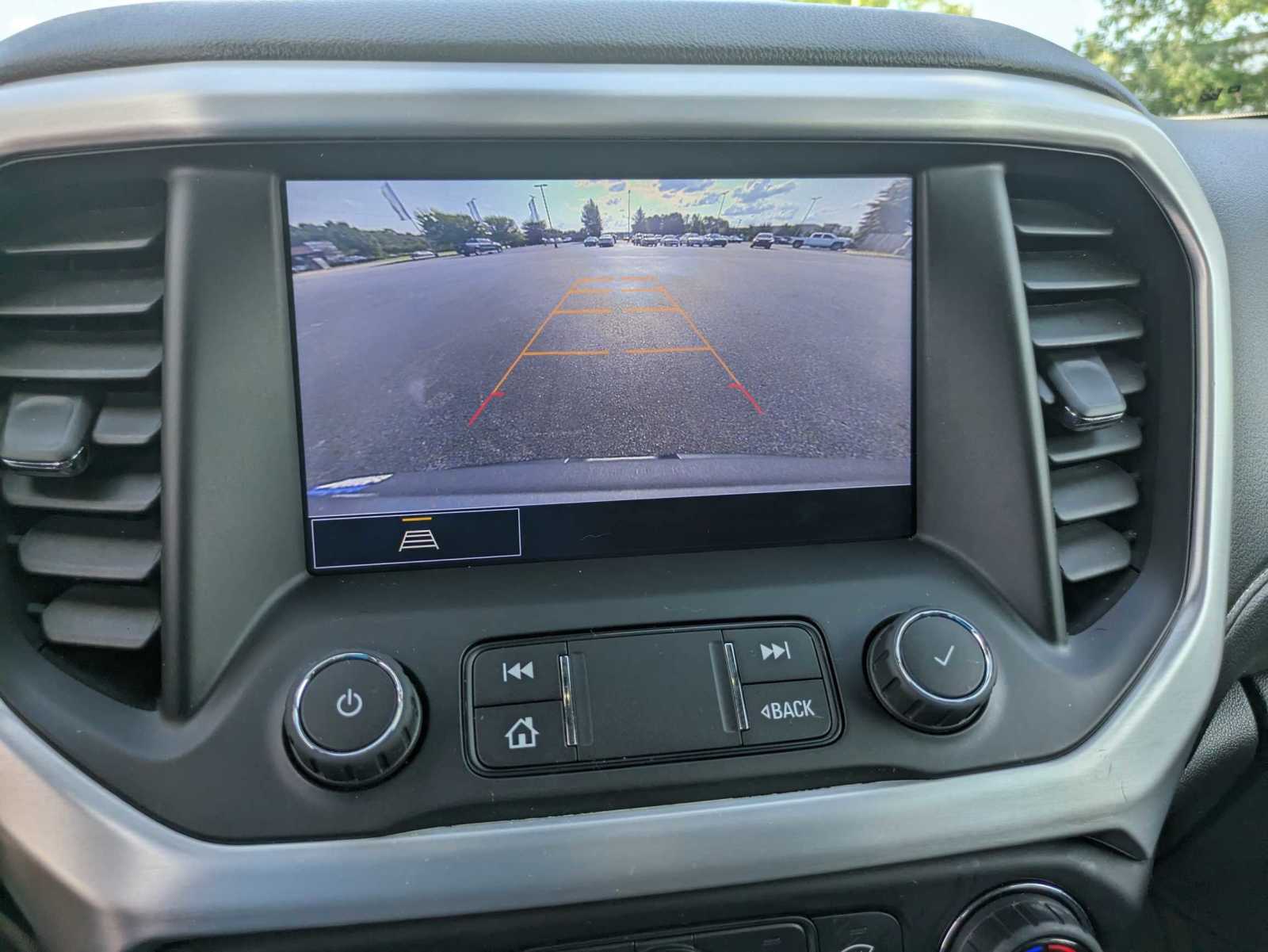 2021 GMC Acadia SLT 22