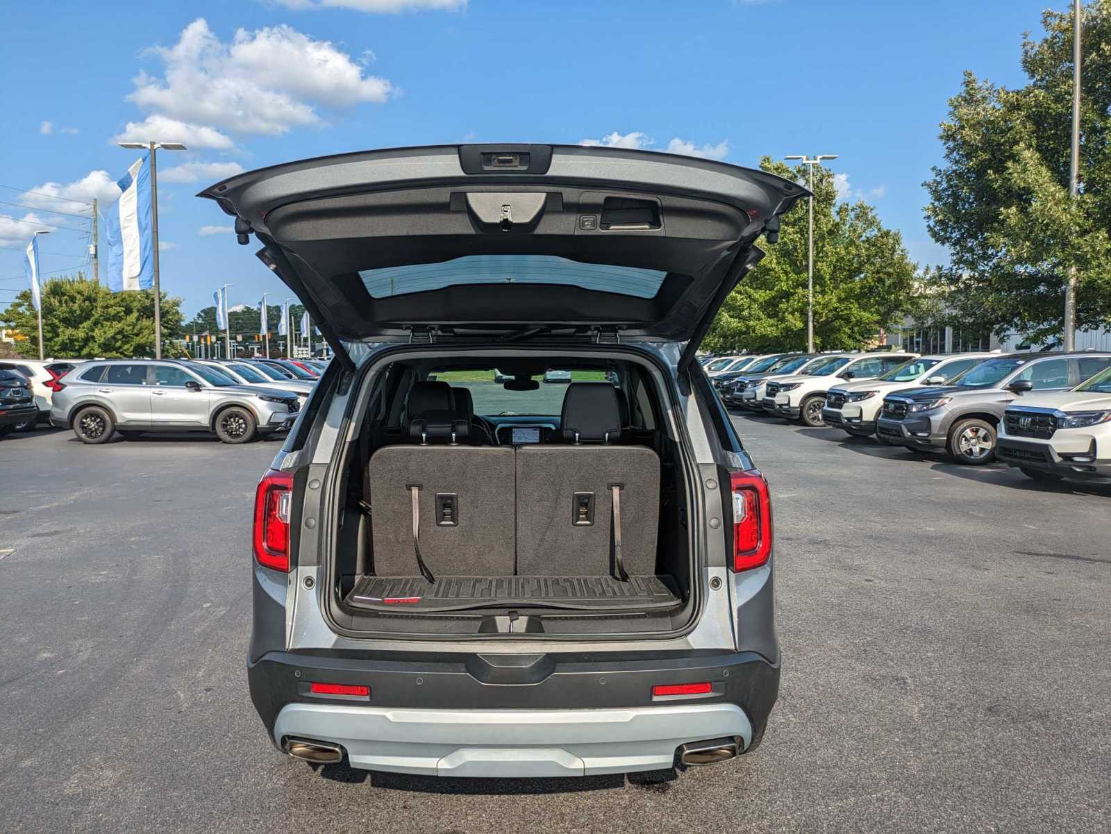 2021 GMC Acadia SLT 28