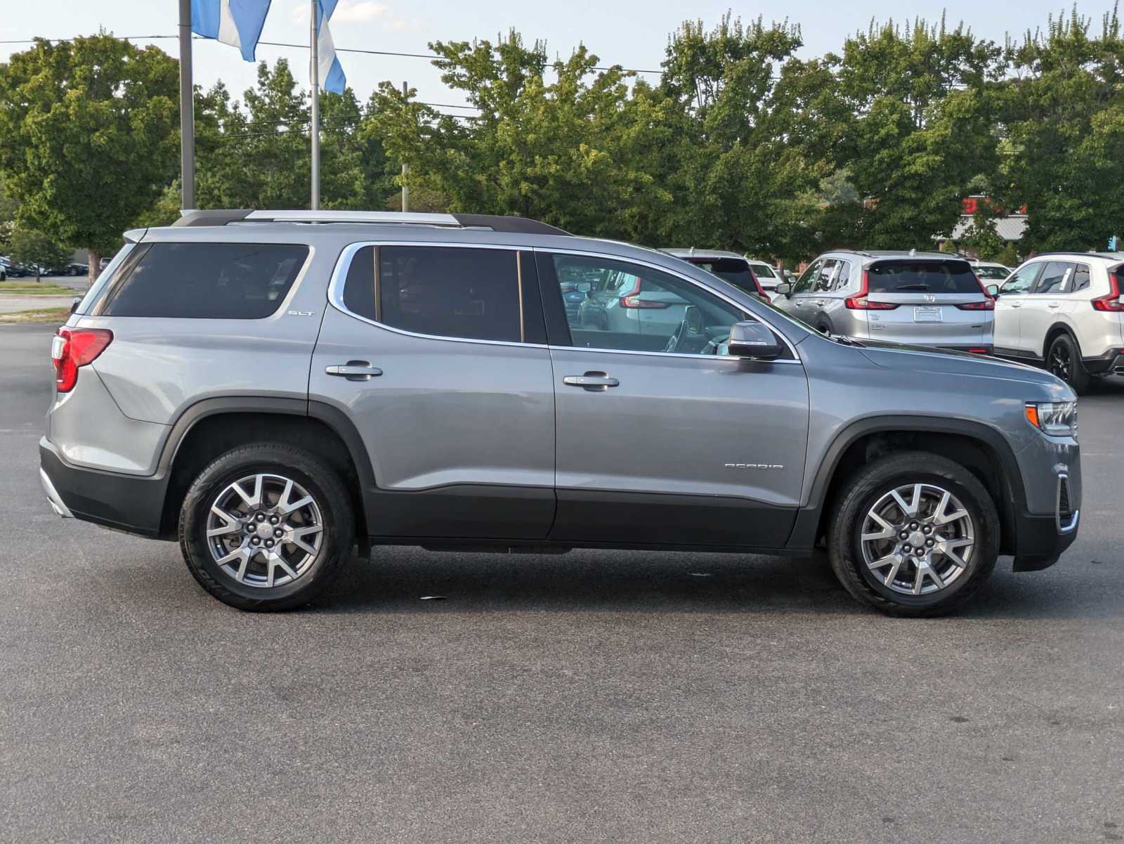 2021 GMC Acadia SLT 10