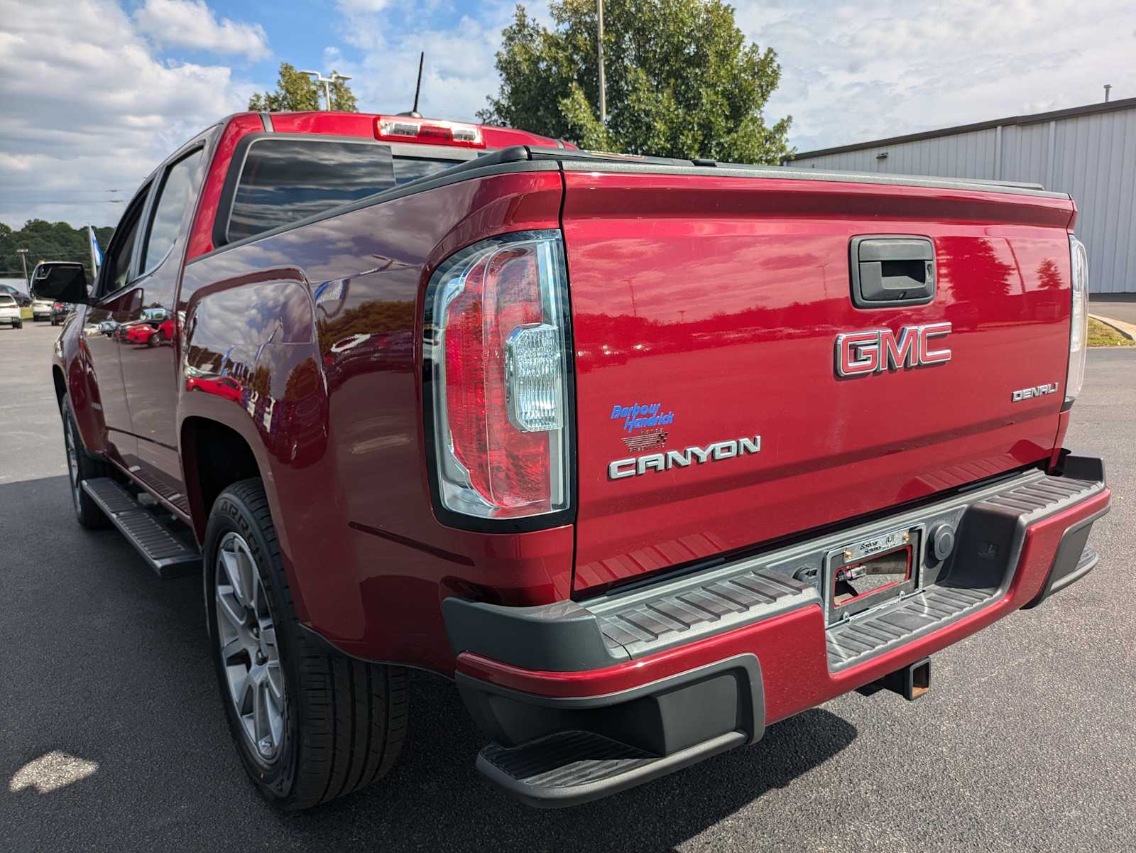 2018 GMC Canyon 4WD Denali Crew Cab 128.3 7