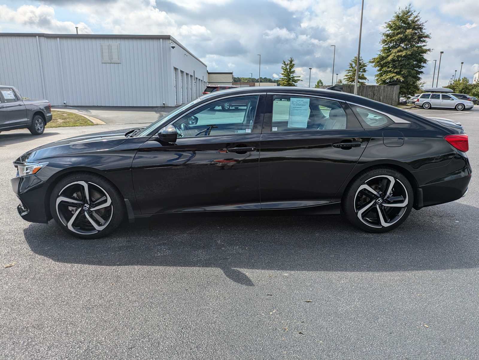 2022 Honda Accord Sport SE 6