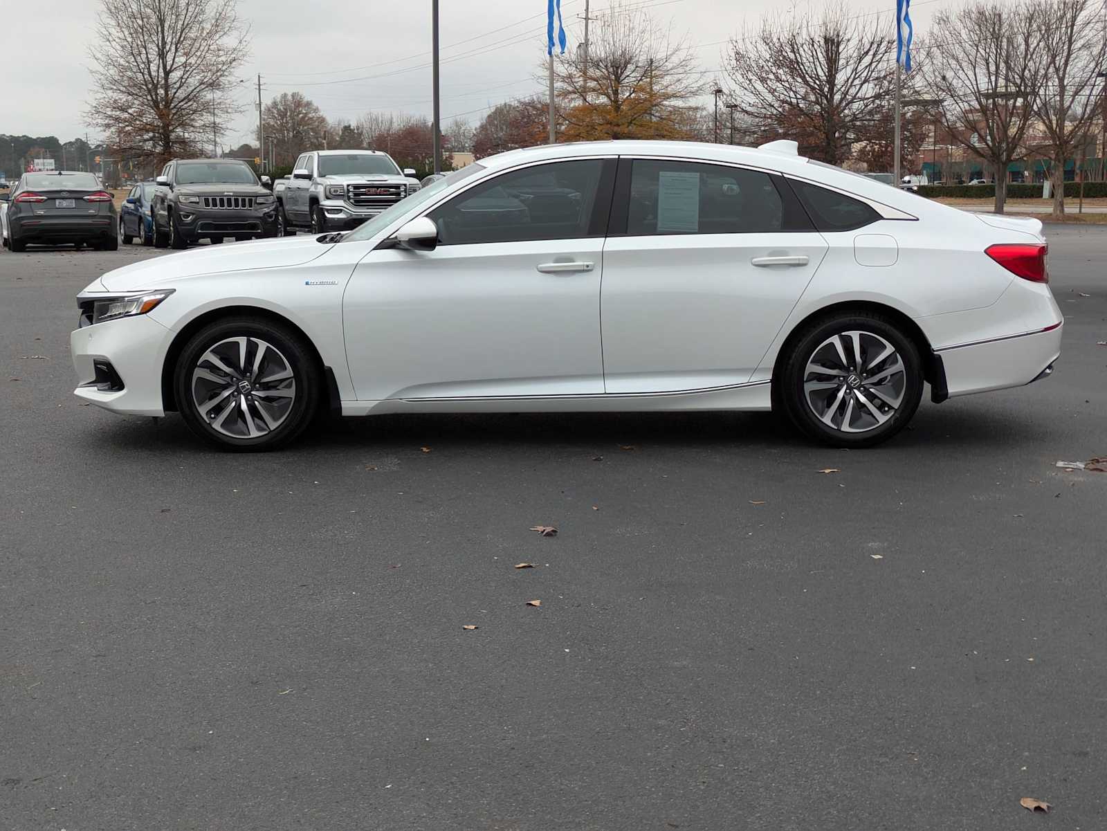 2022 Honda Accord Hybrid EX-L 5