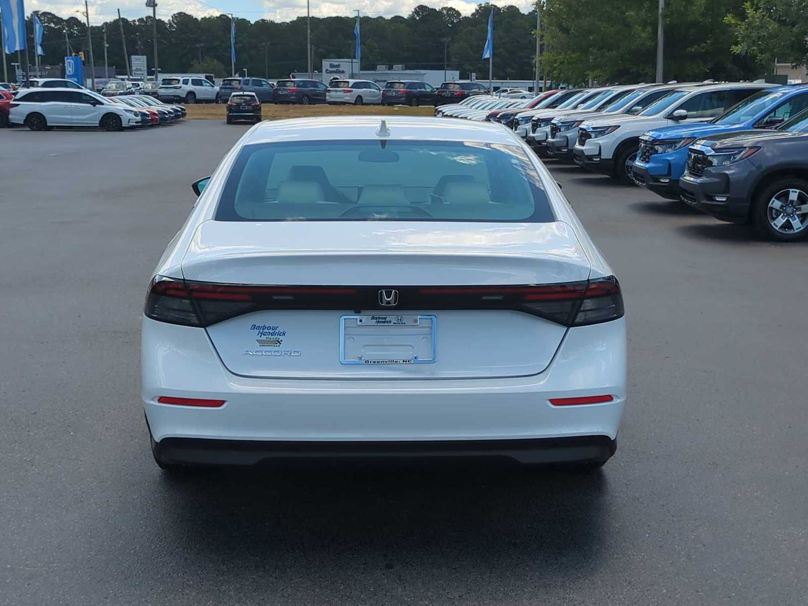 2024 Honda Accord EX 8