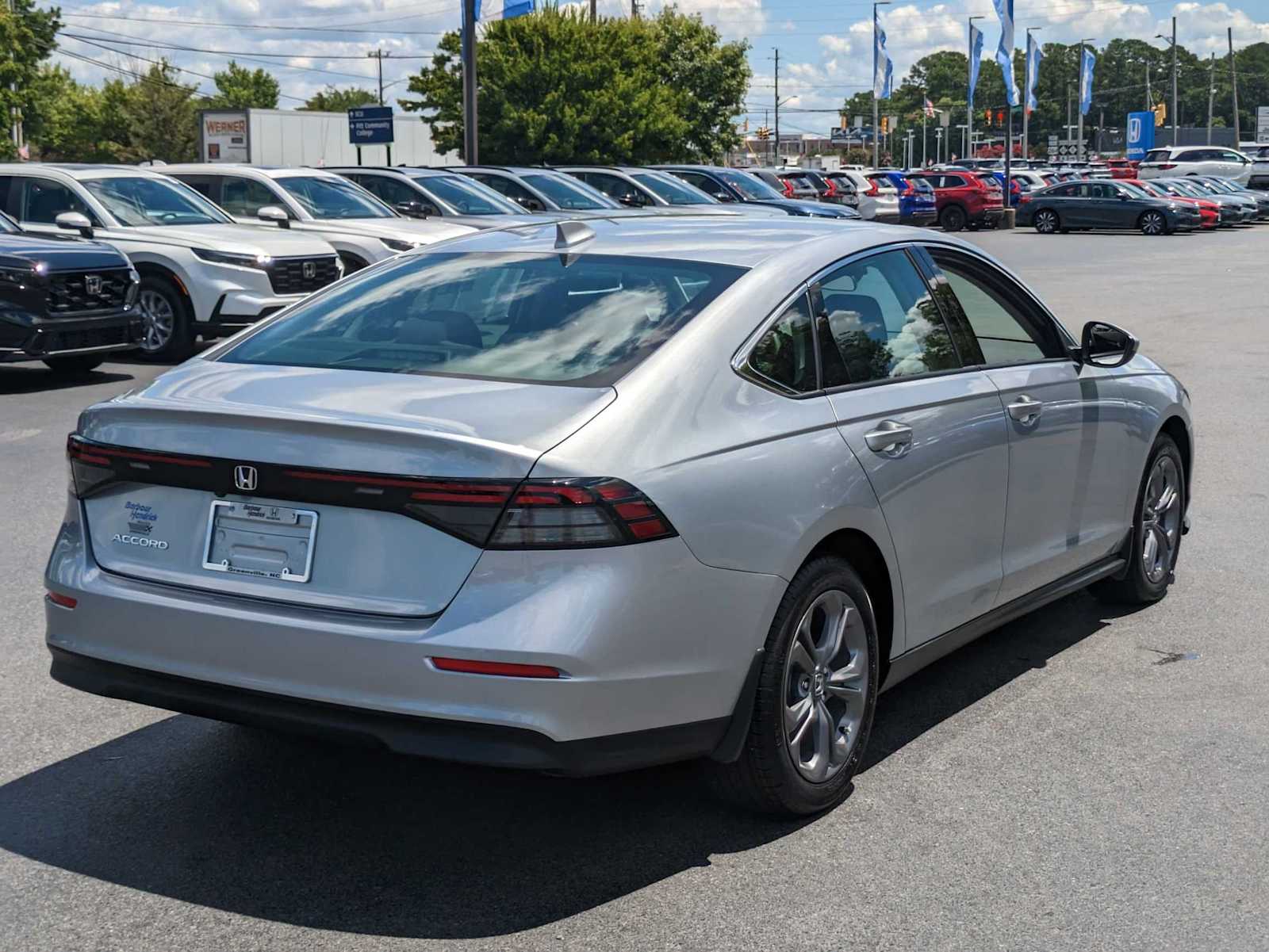 2024 Honda Accord EX 9