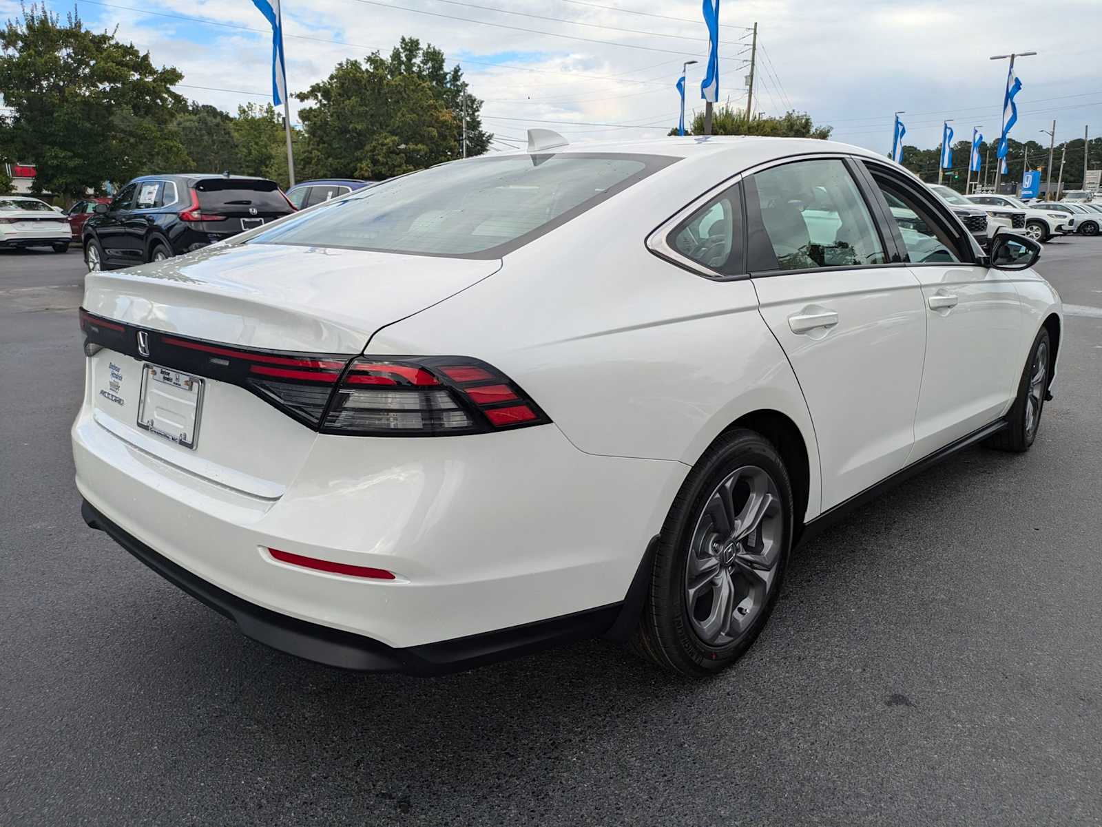 2024 Honda Accord EX 9