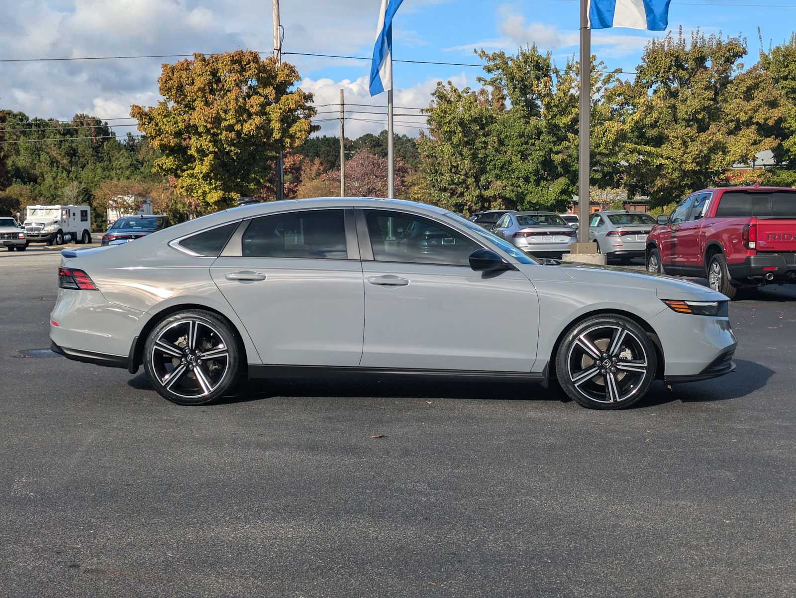 2023 Honda Accord Hybrid Sport 9