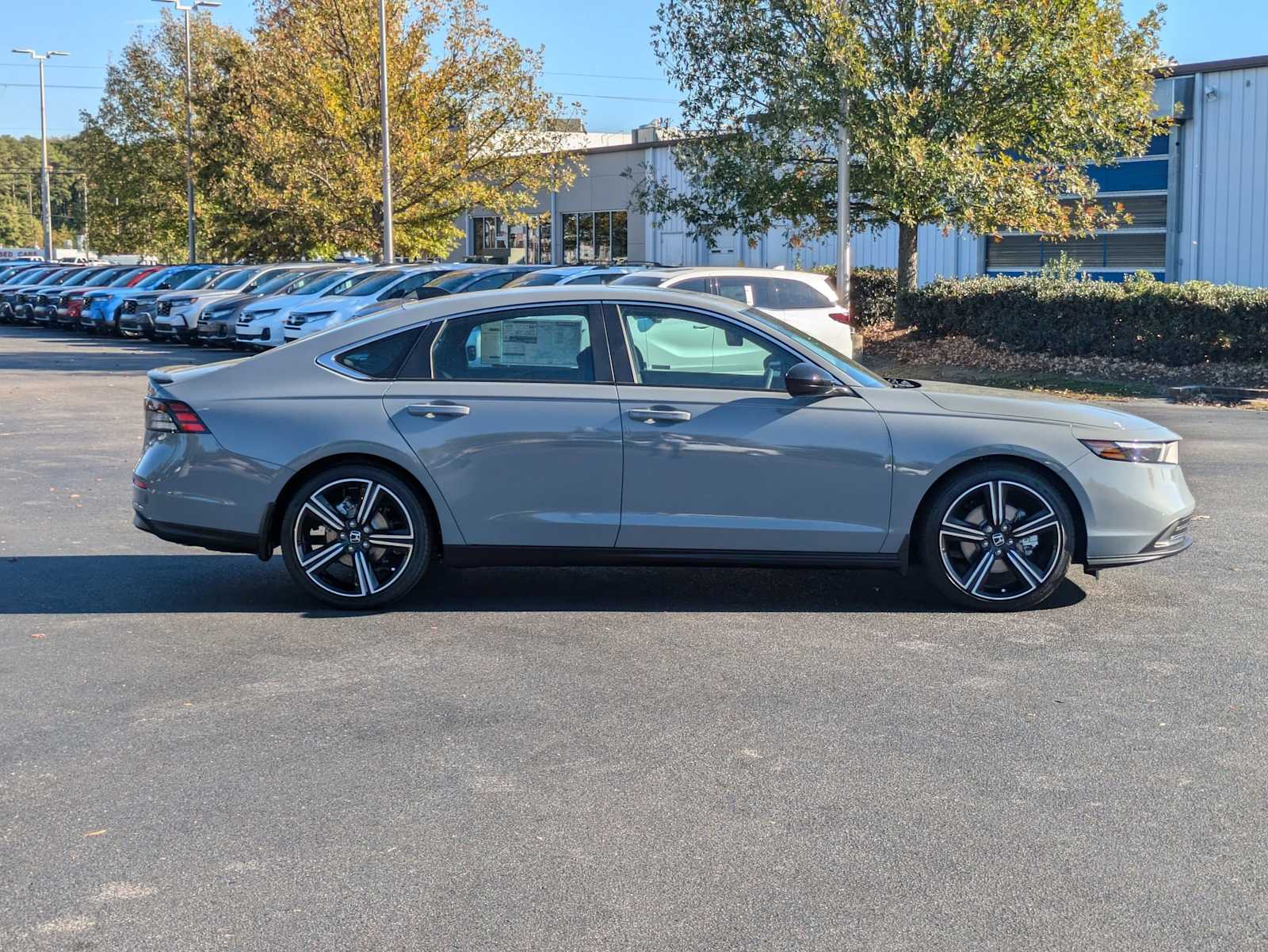 2025 Honda Accord Hybrid Sport 8