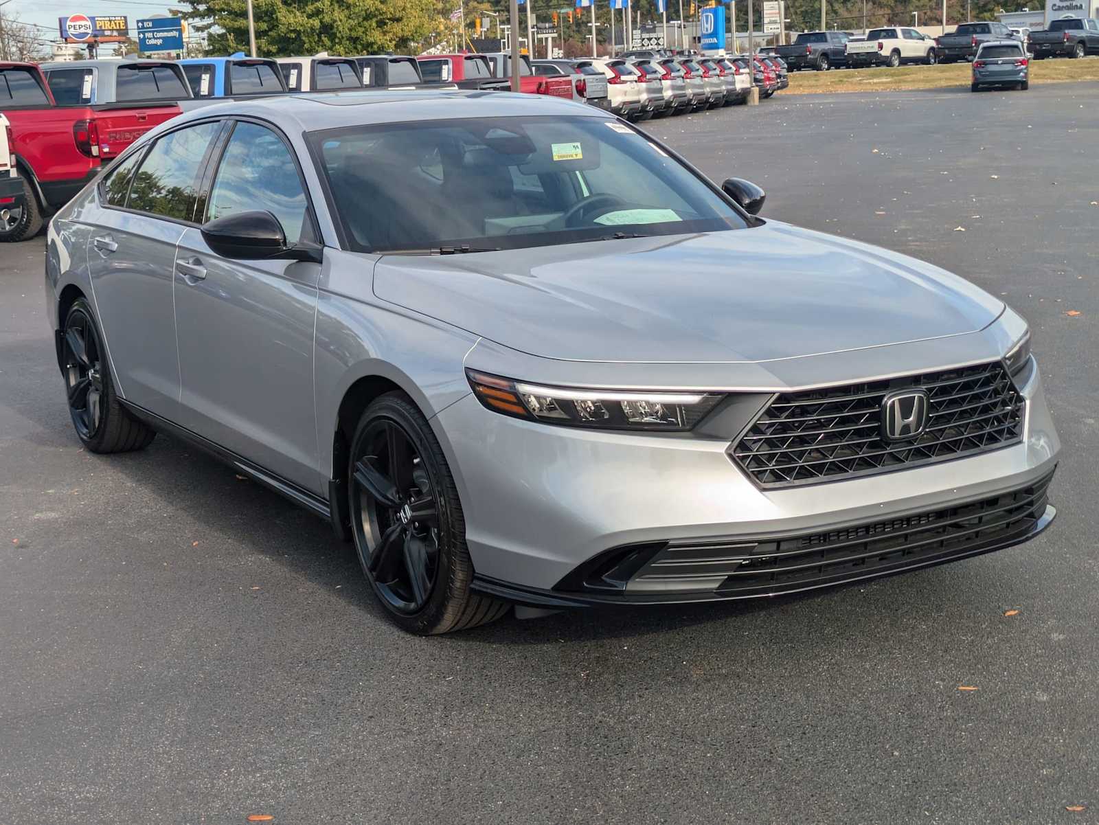 2025 Honda Accord Hybrid Sport-L 2