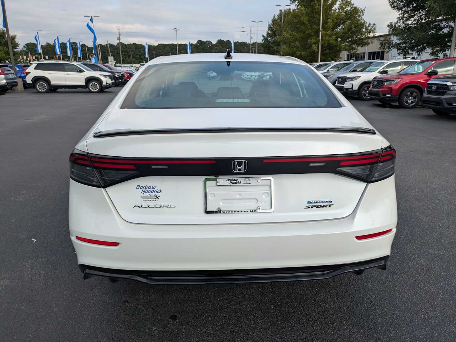 2023 Honda Accord Hybrid Sport-L 8