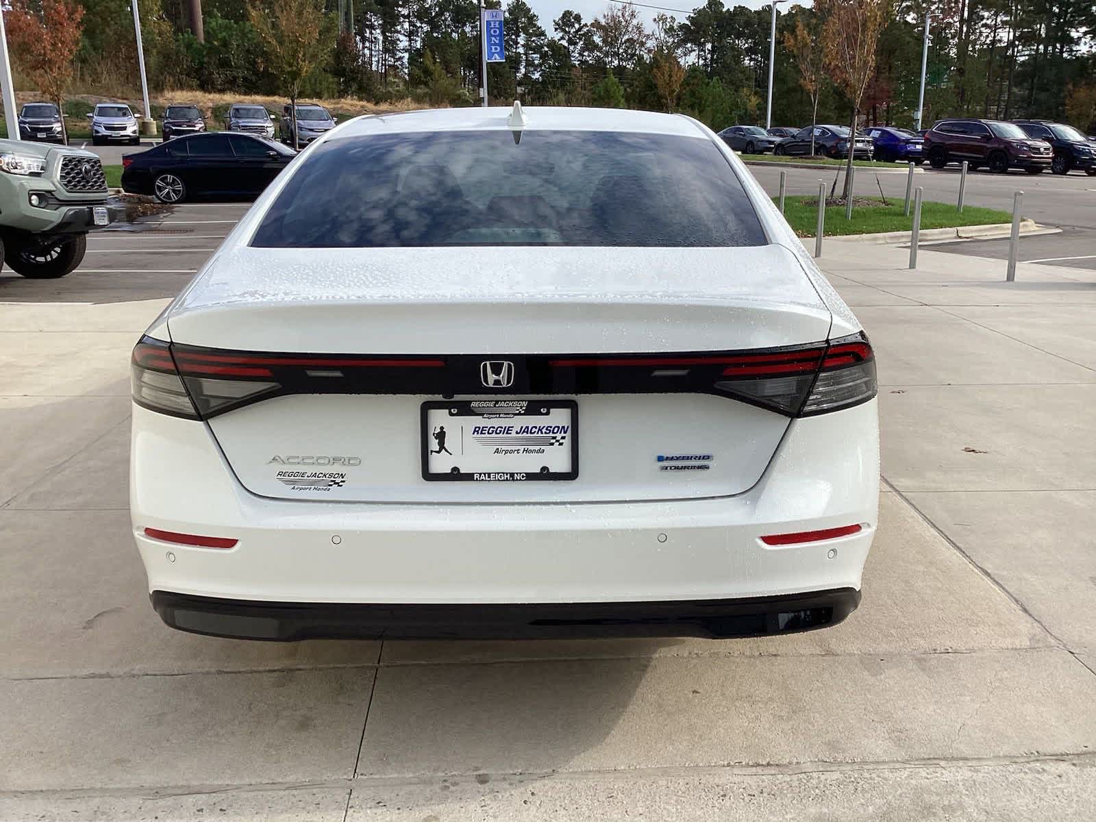 2025 Honda Accord Hybrid Touring 6