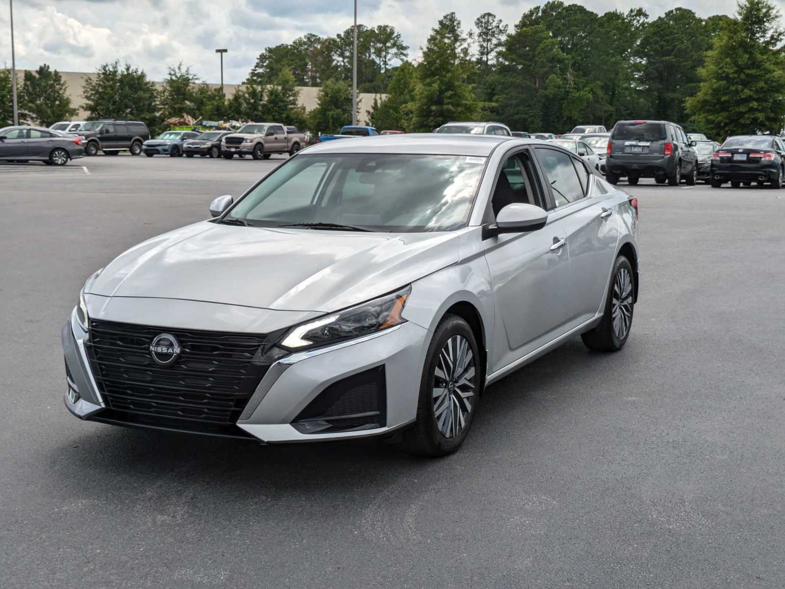 2023 Nissan Altima 2.5 SV 5