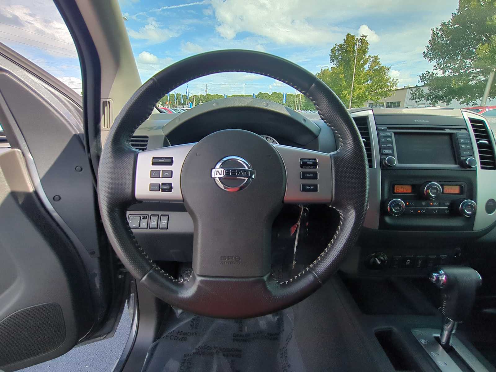 2019 Nissan Frontier S Crew Cab 4x4 Auto 17