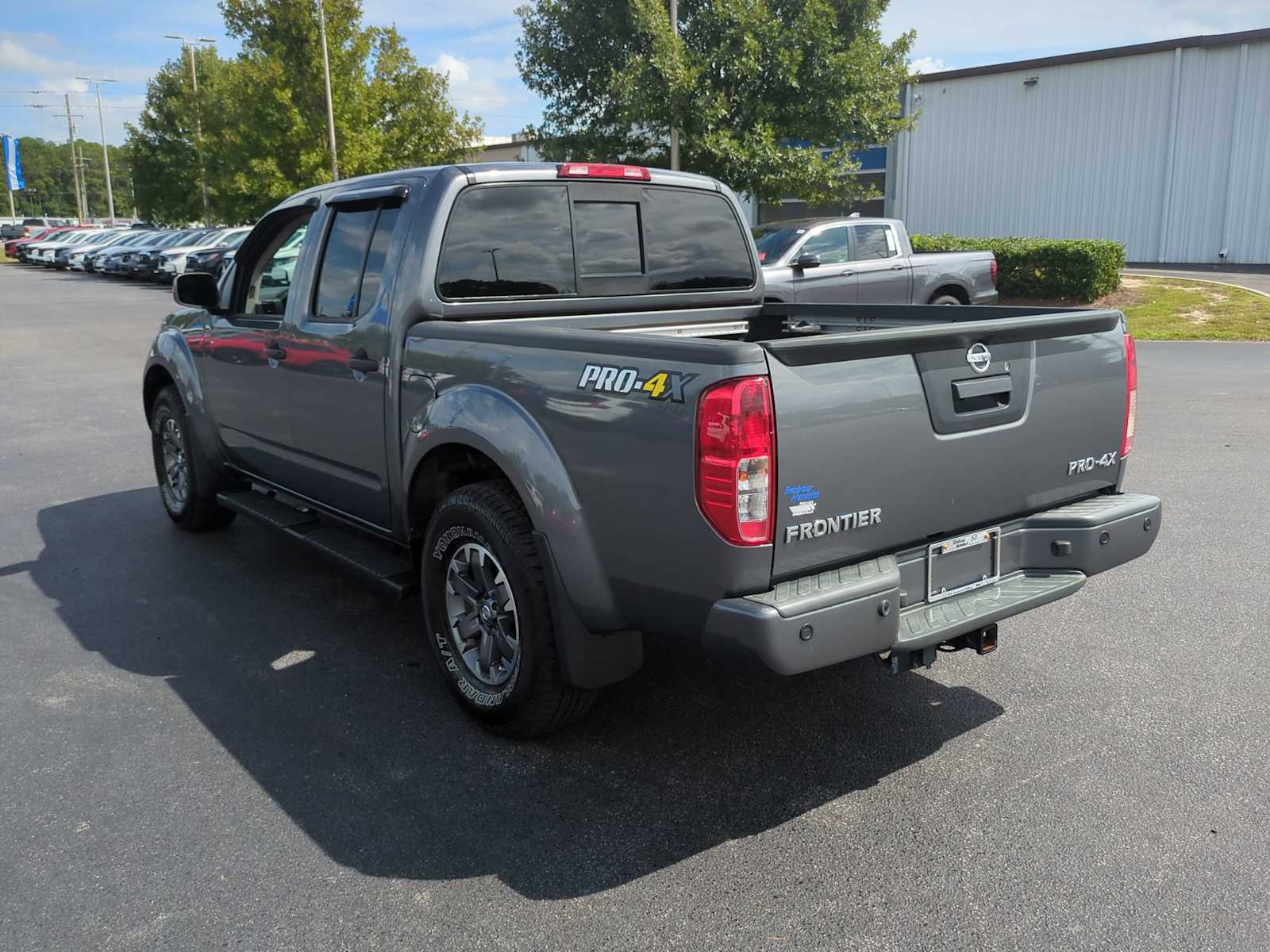 2019 Nissan Frontier S Crew Cab 4x4 Auto 7