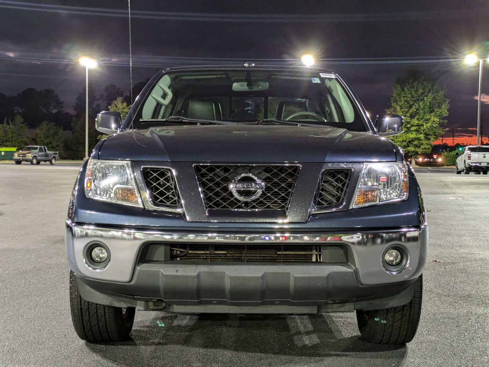 2019 Nissan Frontier SL Crew Cab 4x4 Auto 3