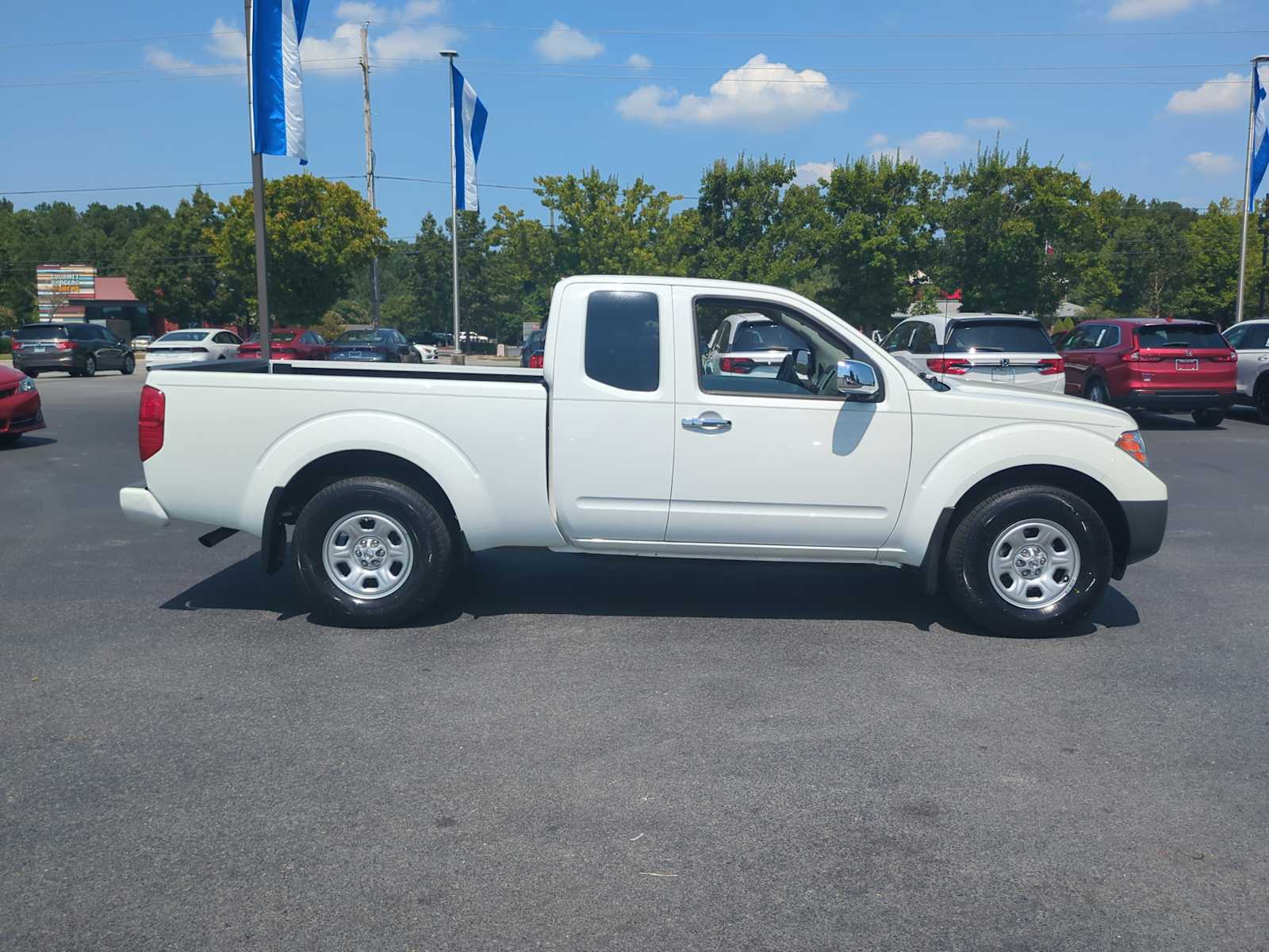 2020 Nissan Frontier S King Cab 4x2 Auto 10