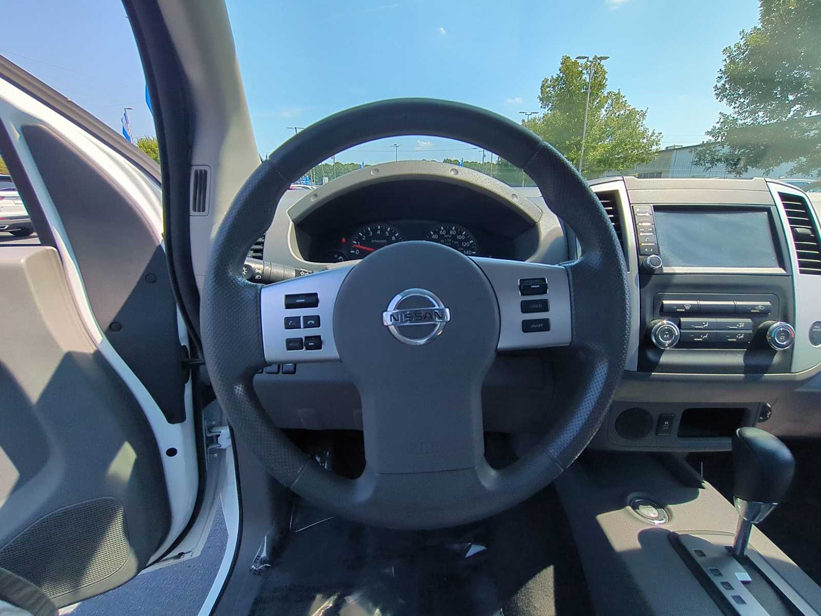 2020 Nissan Frontier S King Cab 4x2 Auto 17