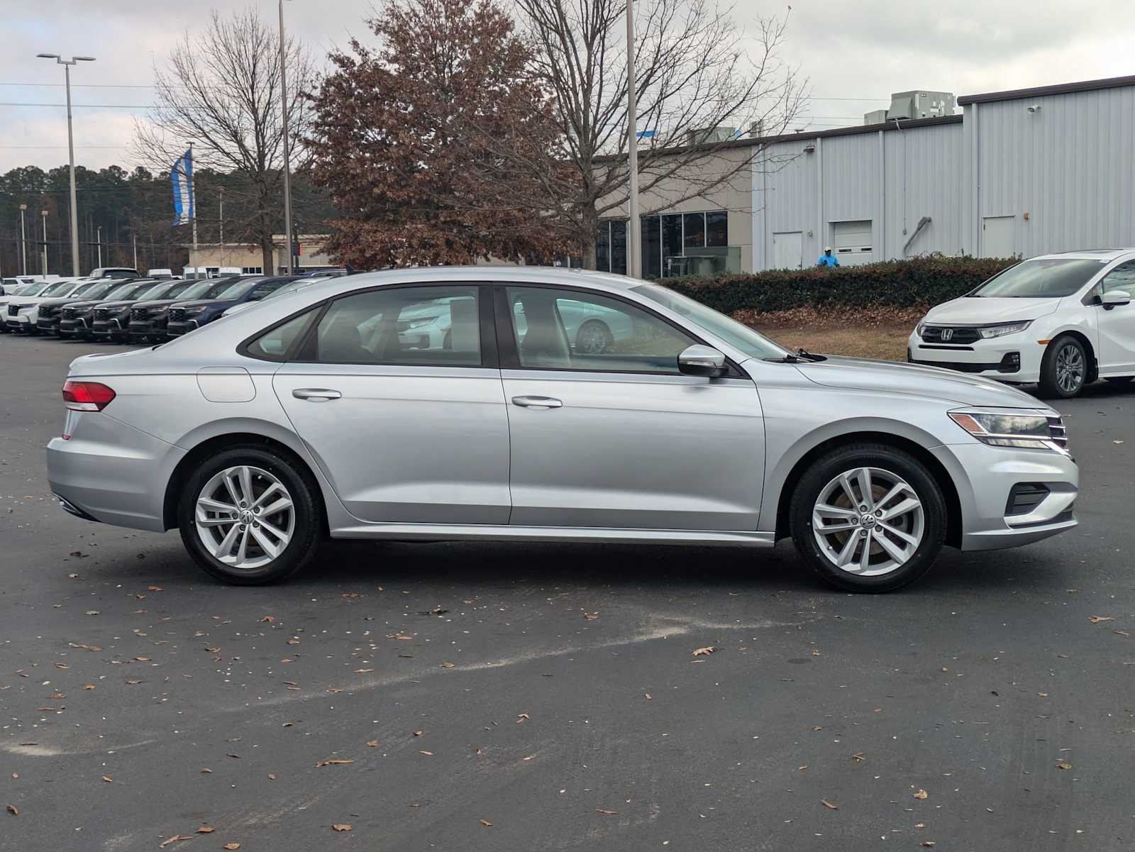 2021 Volkswagen Passat 2.0T S 7