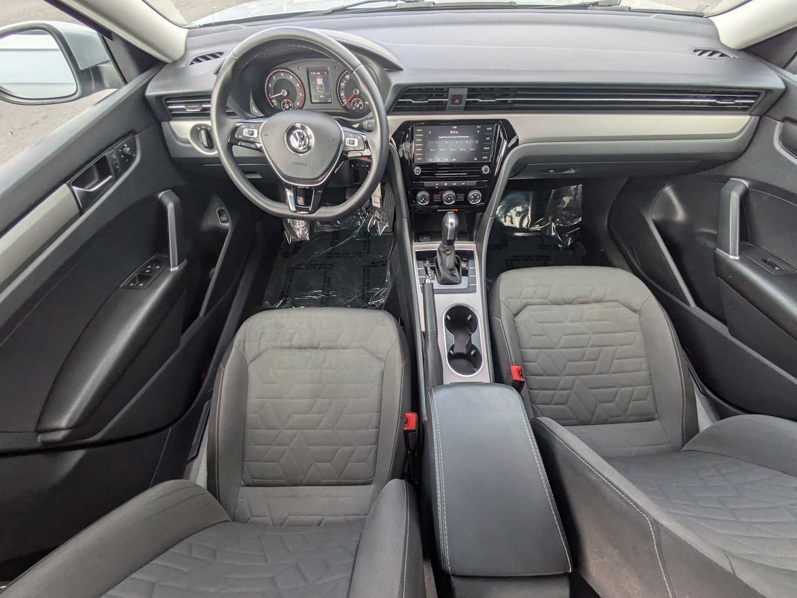 2021 Volkswagen Passat 2.0T S 29