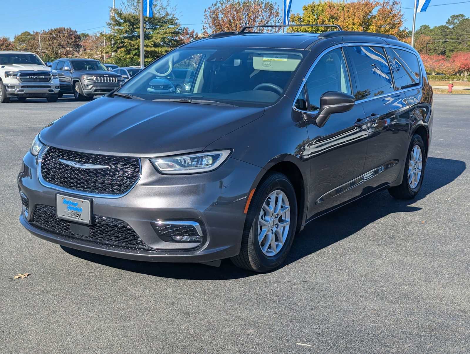 2022 Chrysler Pacifica Touring L 5