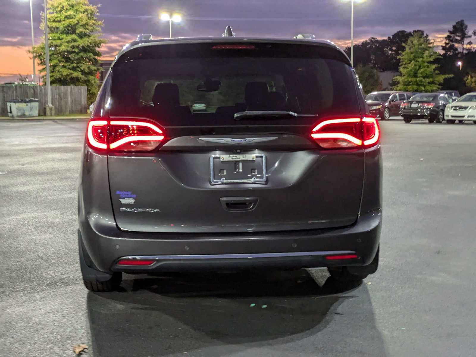 2020 Chrysler Pacifica Touring L 9