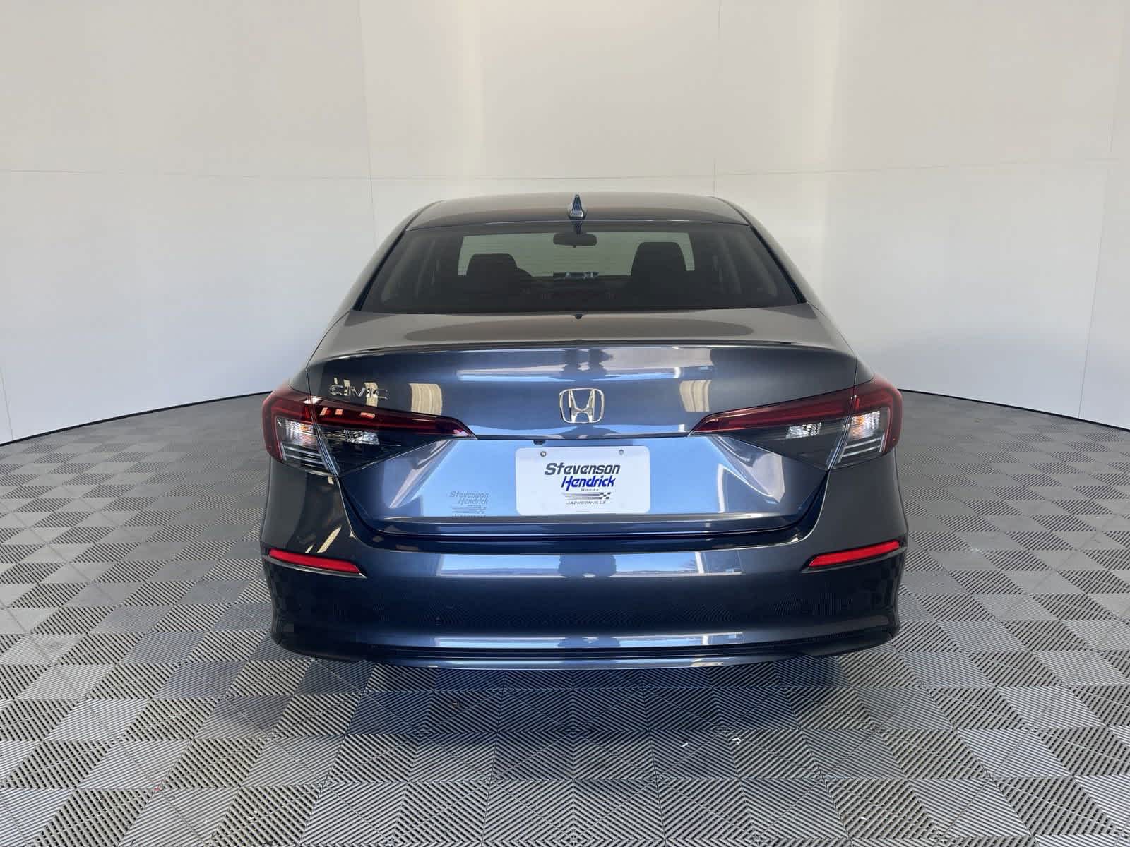 2025 Honda Civic LX 8