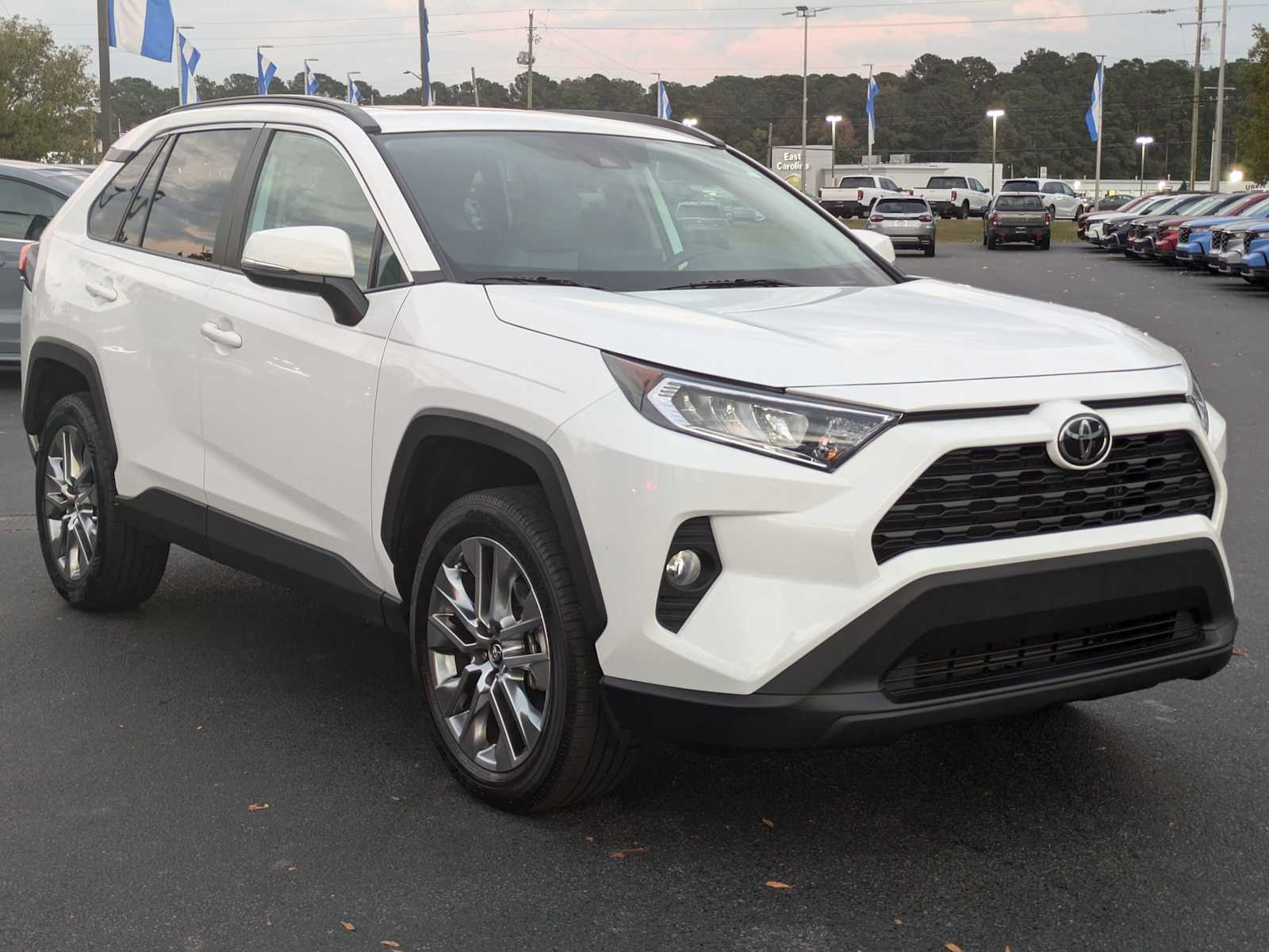 2020 Toyota RAV4 XLE Premium 2