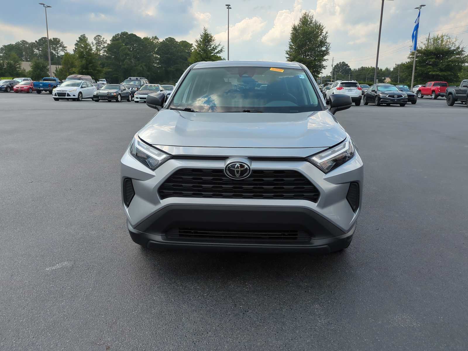 2023 Toyota RAV4 LE 3