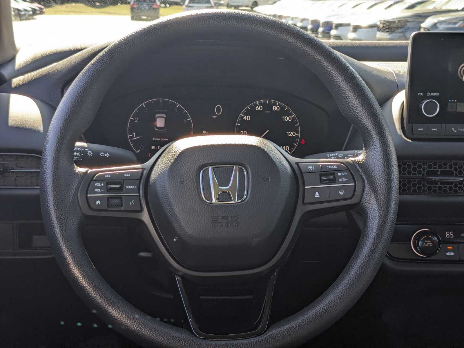2023 Honda HR-V LX 17