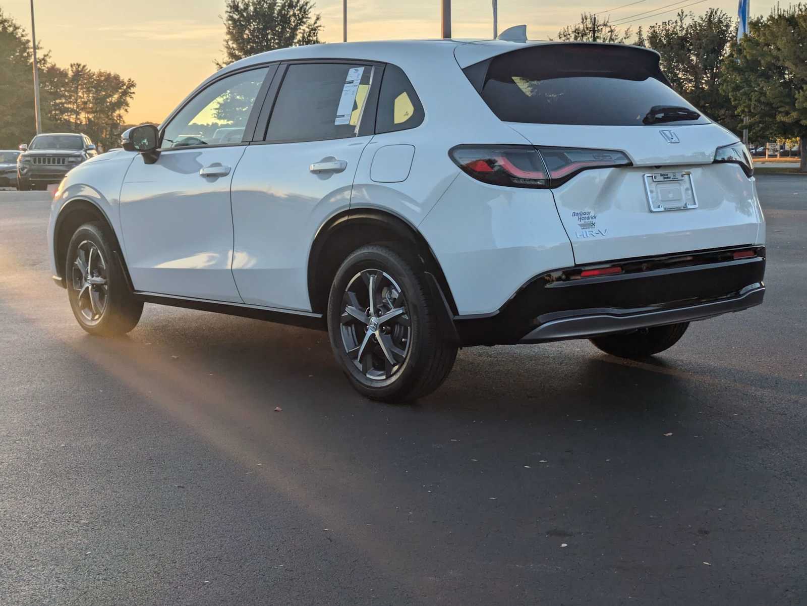 2025 Honda HR-V EX-L 6