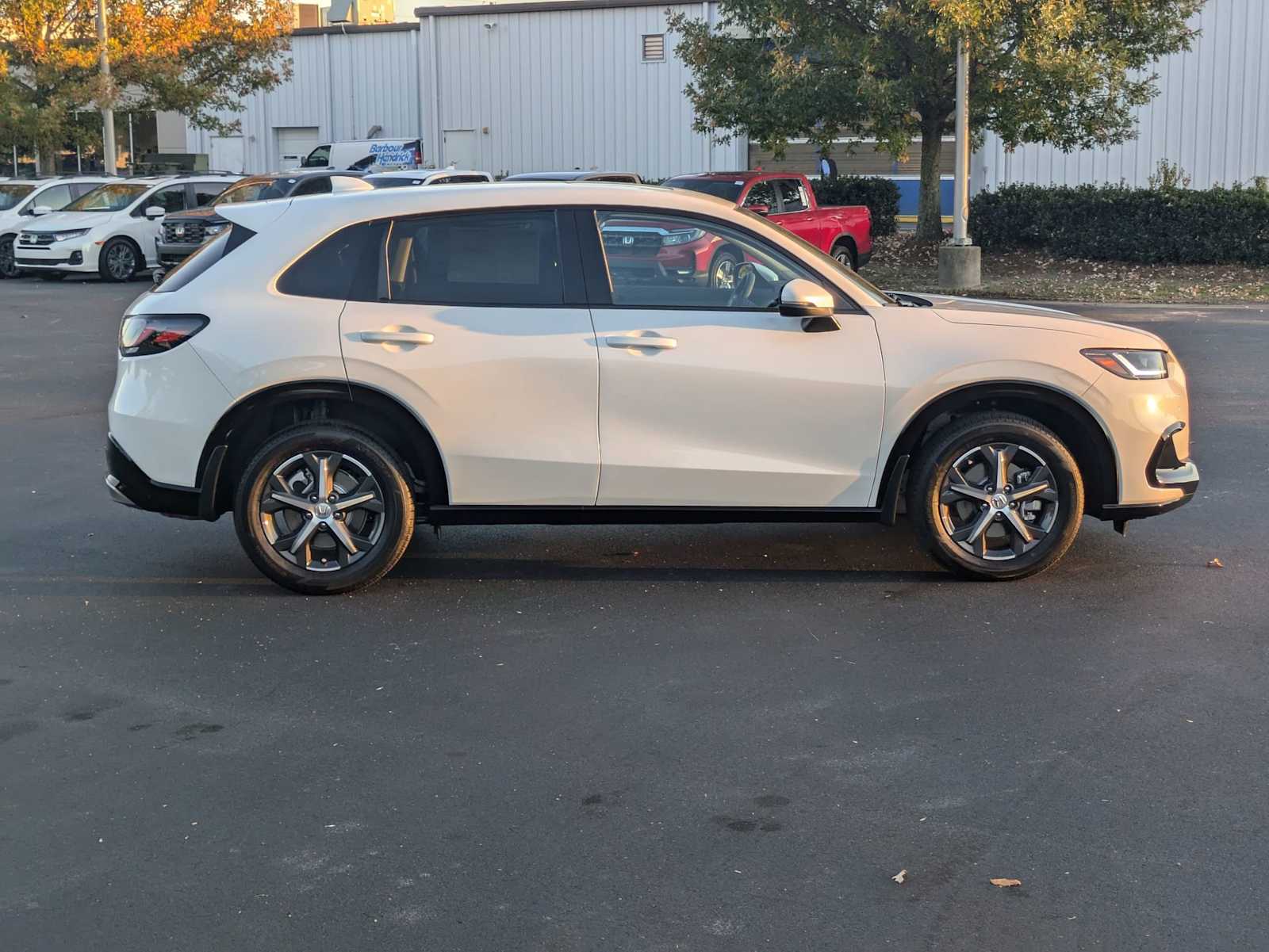 2025 Honda HR-V EX-L 9