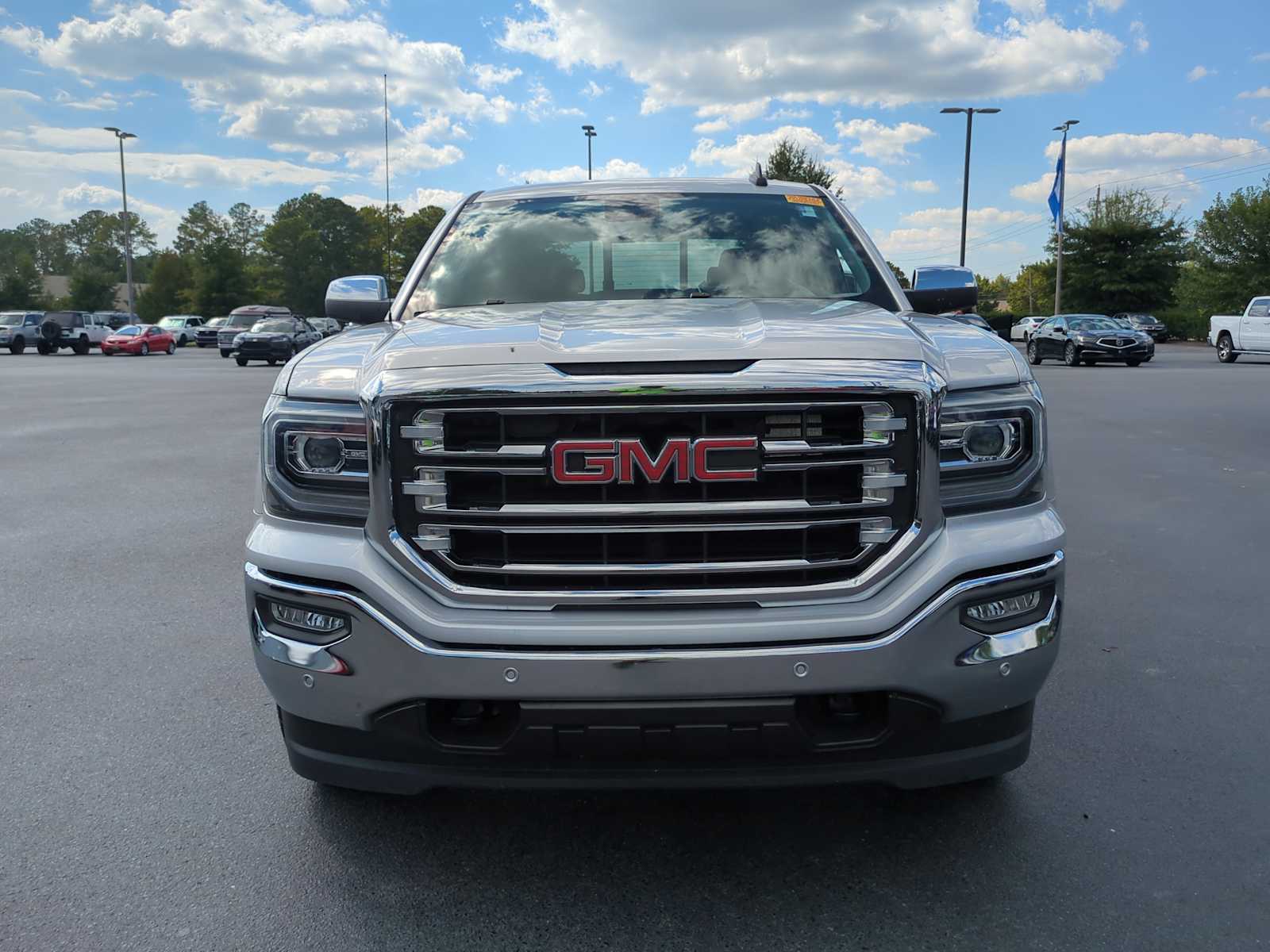 2018 GMC Sierra 1500 SLT 4WD Crew Cab 143.5 2