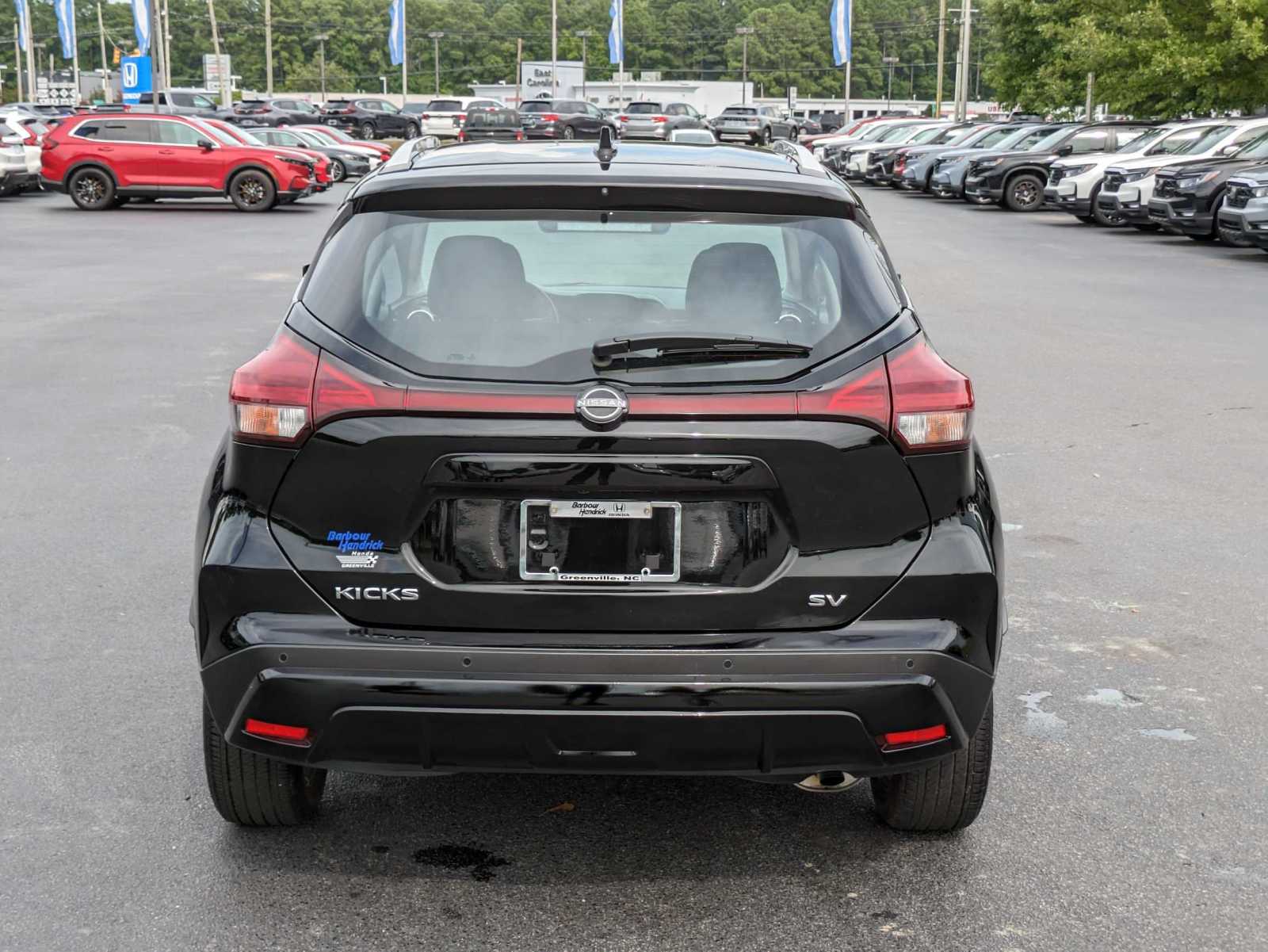 2023 Nissan Kicks SV 8