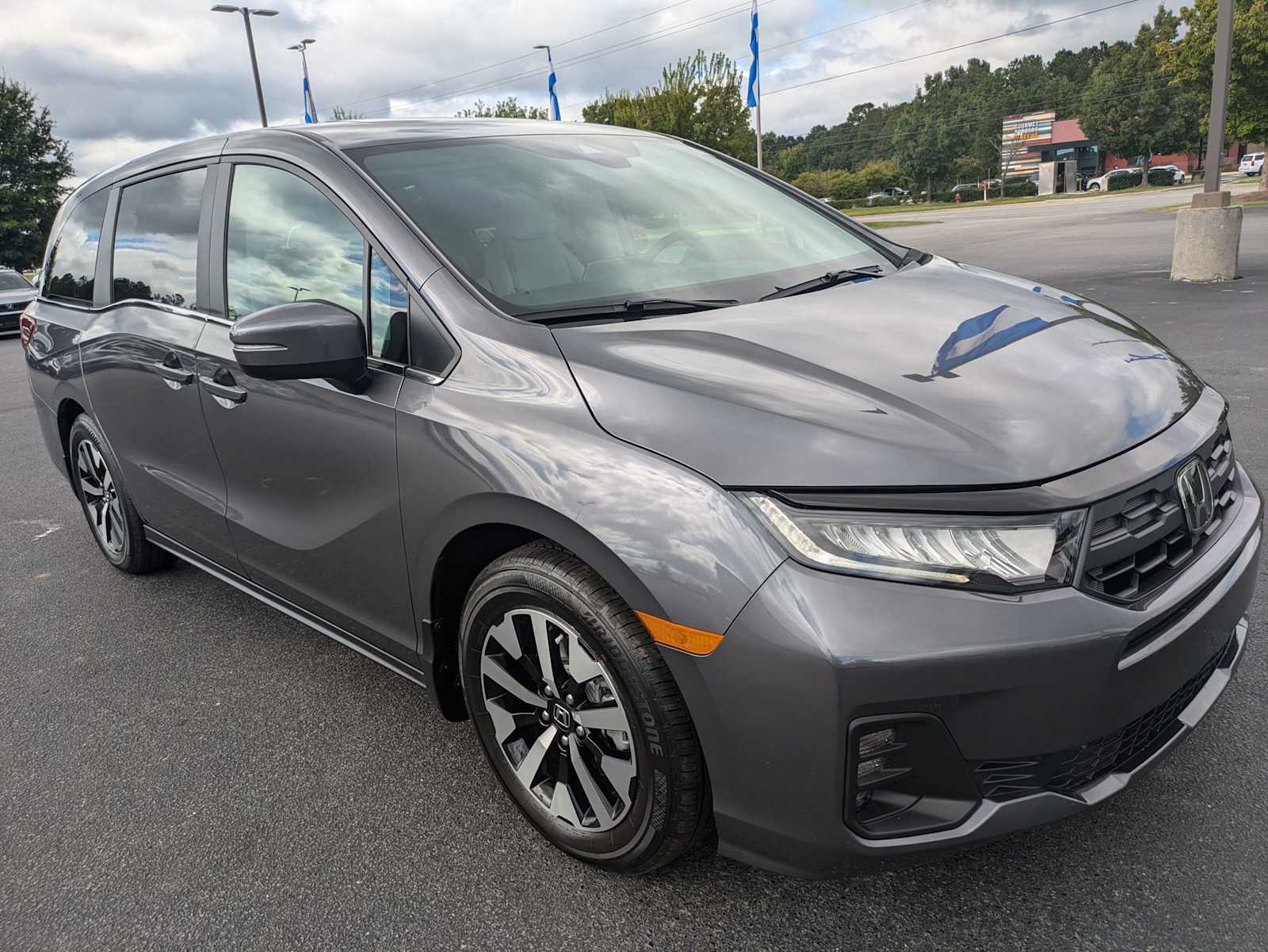 2025 Honda Odyssey EX-L 2