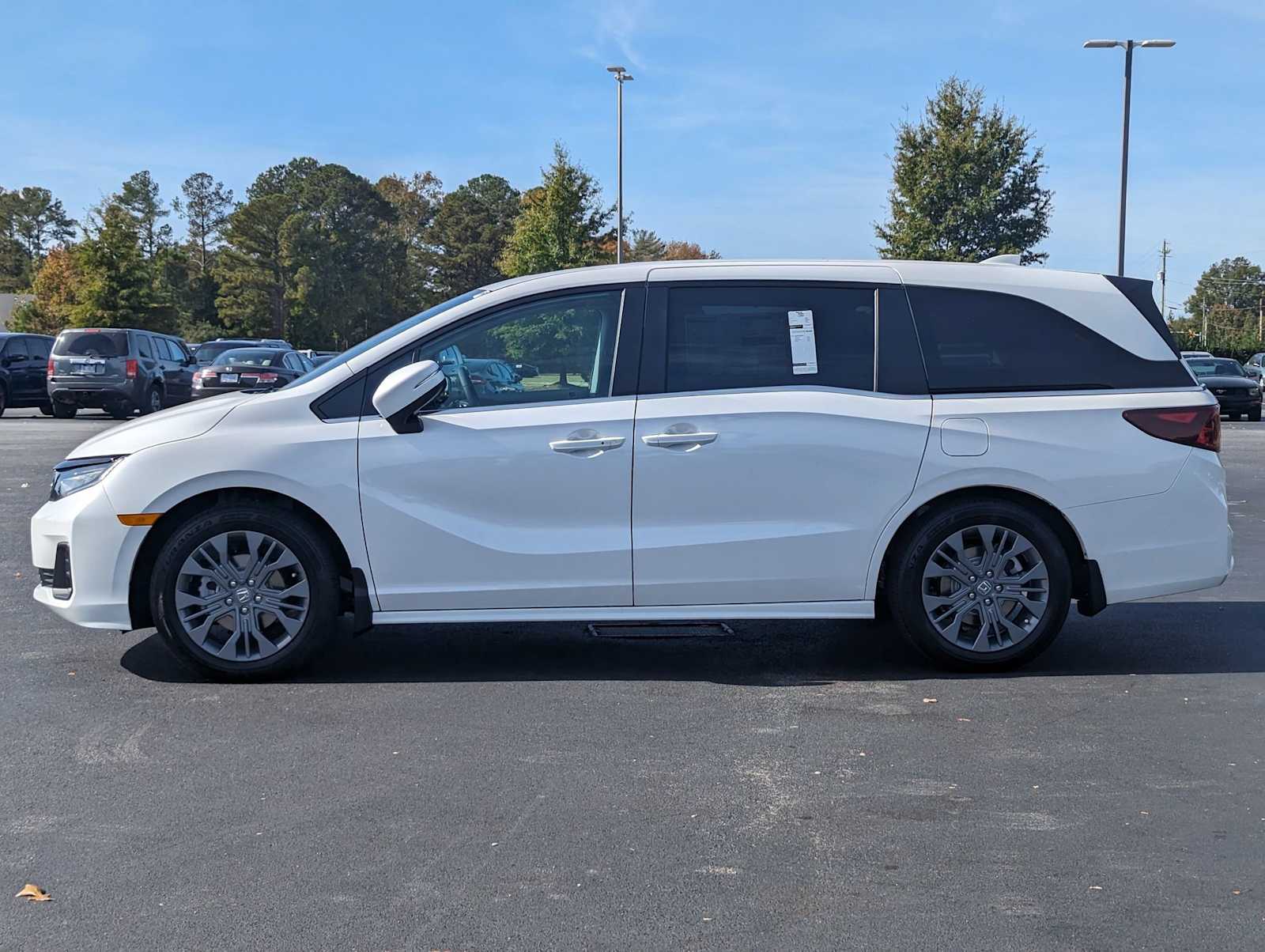 2025 Honda Odyssey Touring 5