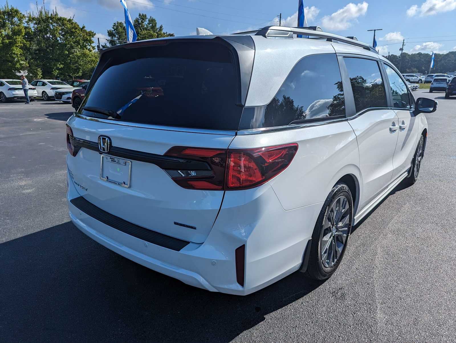 2025 Honda Odyssey Touring 9