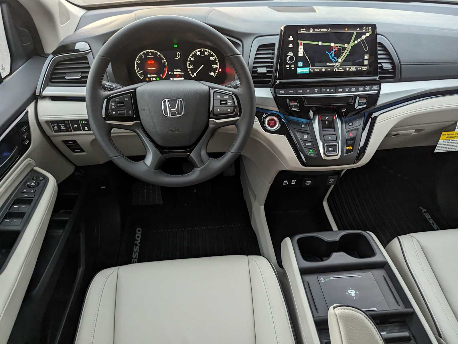 2025 Honda Odyssey Touring 24