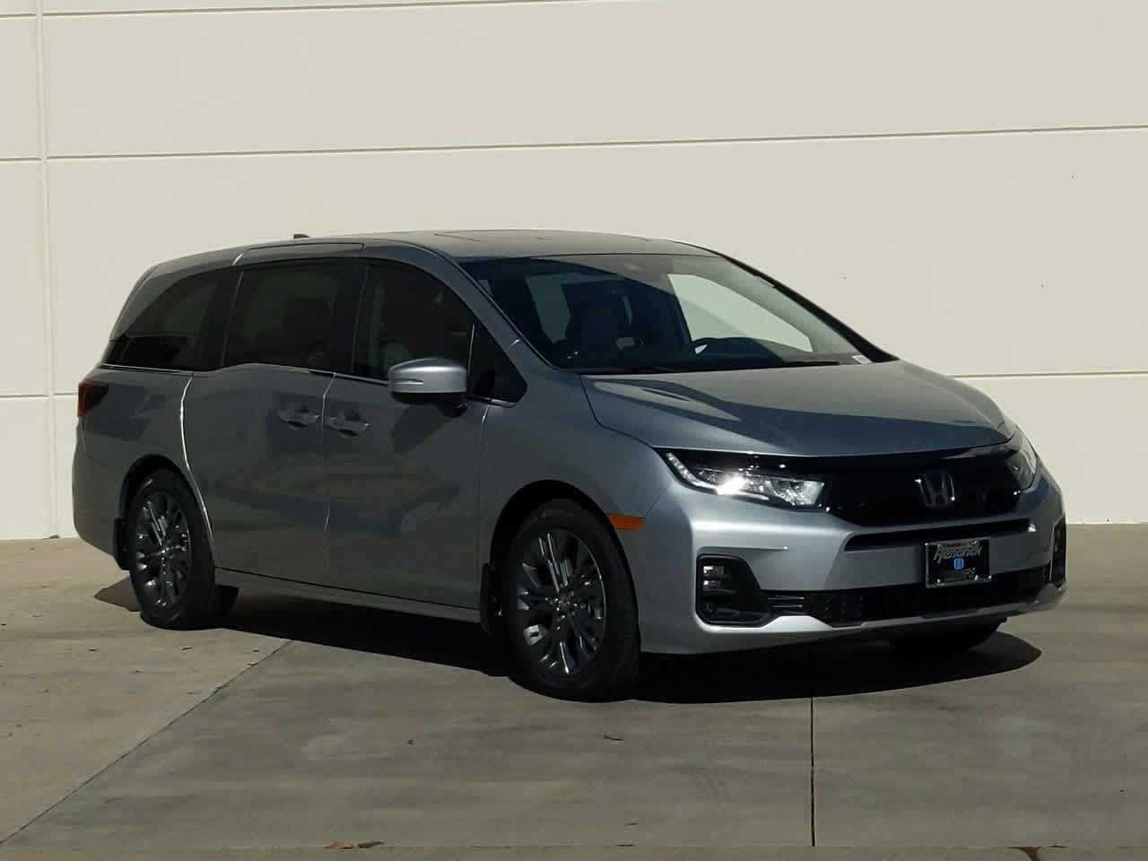 2025 Honda Odyssey Touring 10