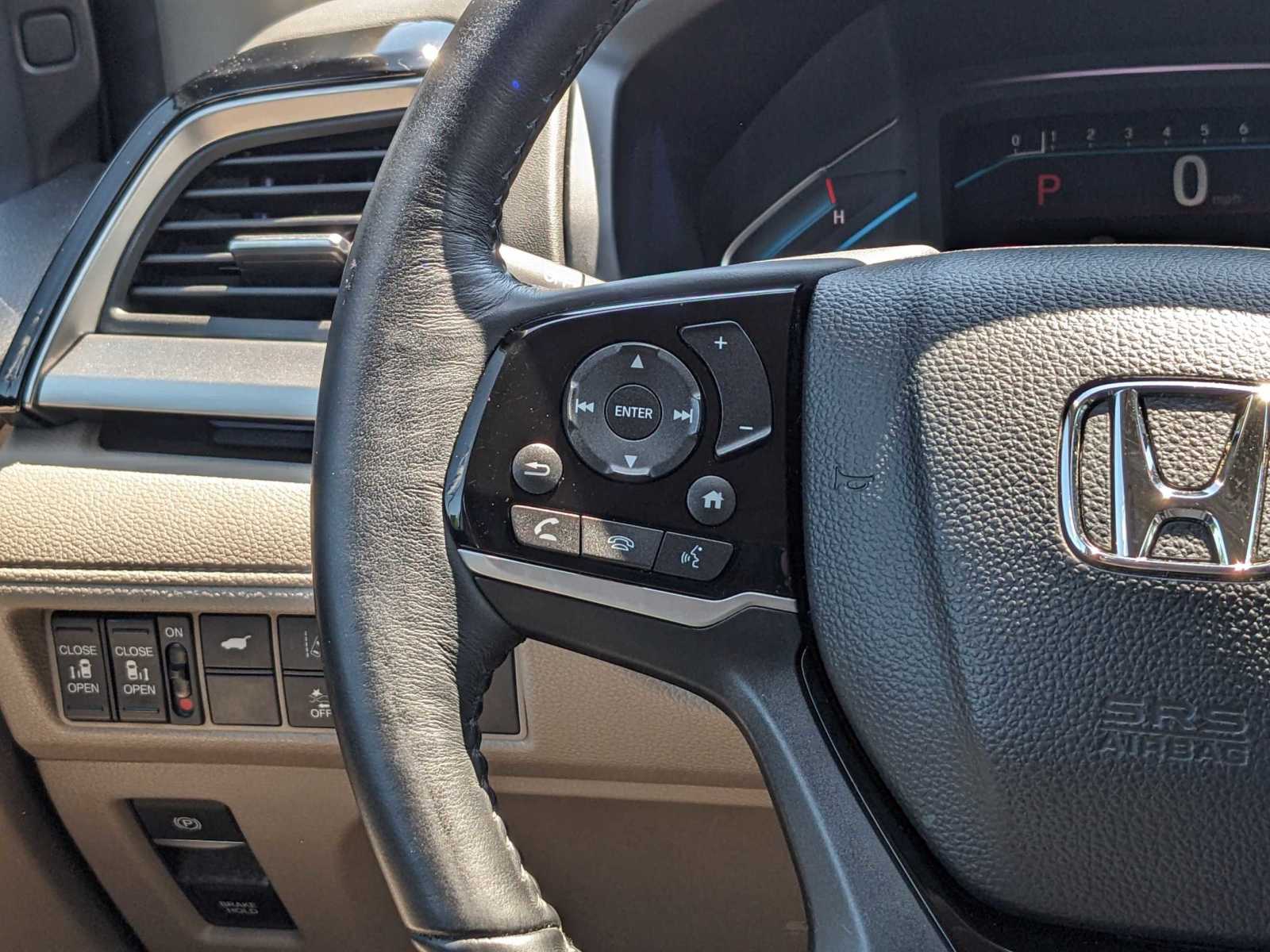 2019 Honda Odyssey Elite 18