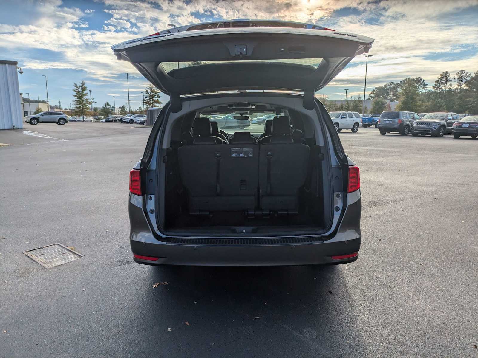 2019 Honda Odyssey Elite 32