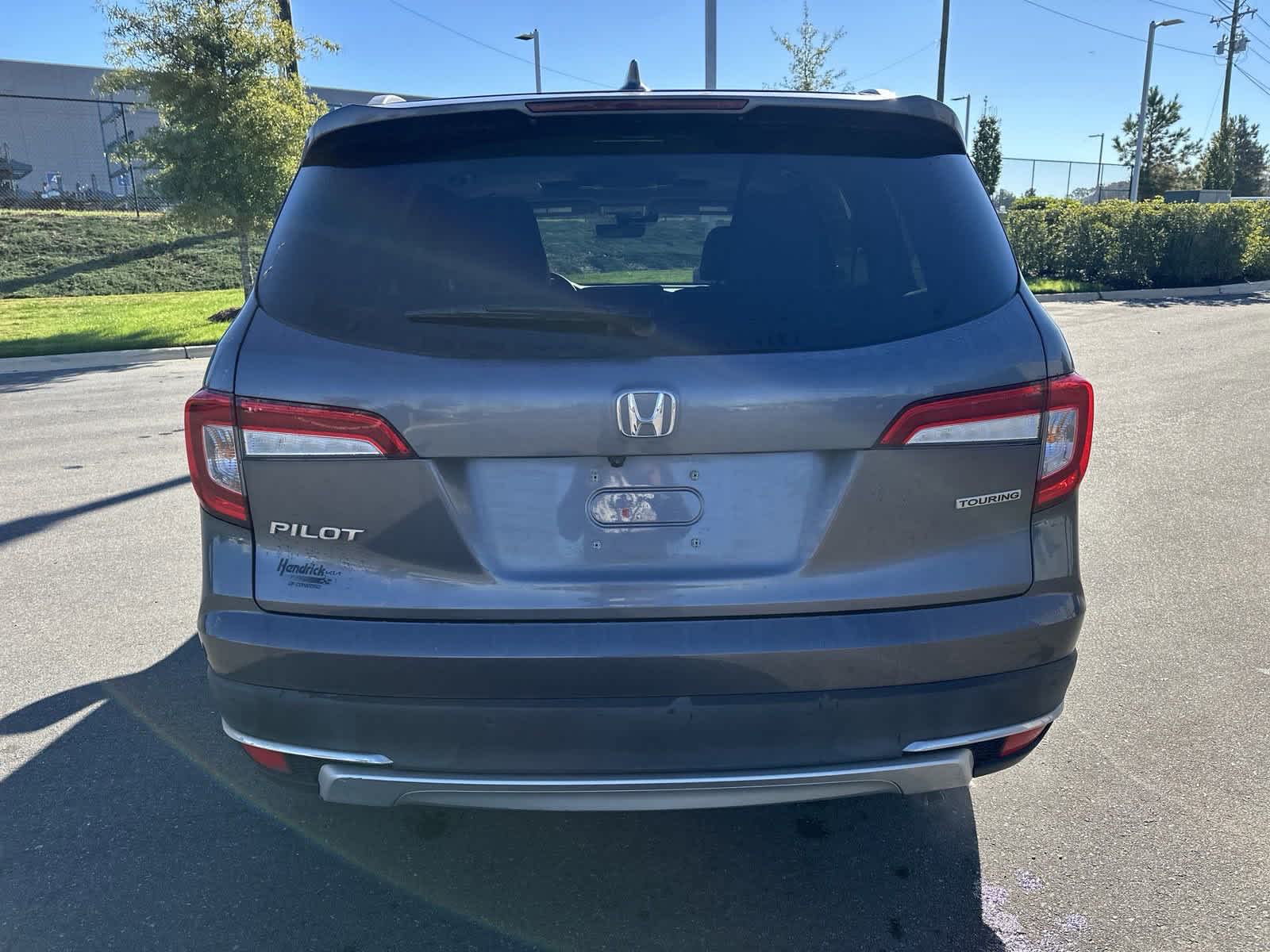 2022 Honda Pilot Touring 7-Passenger 7